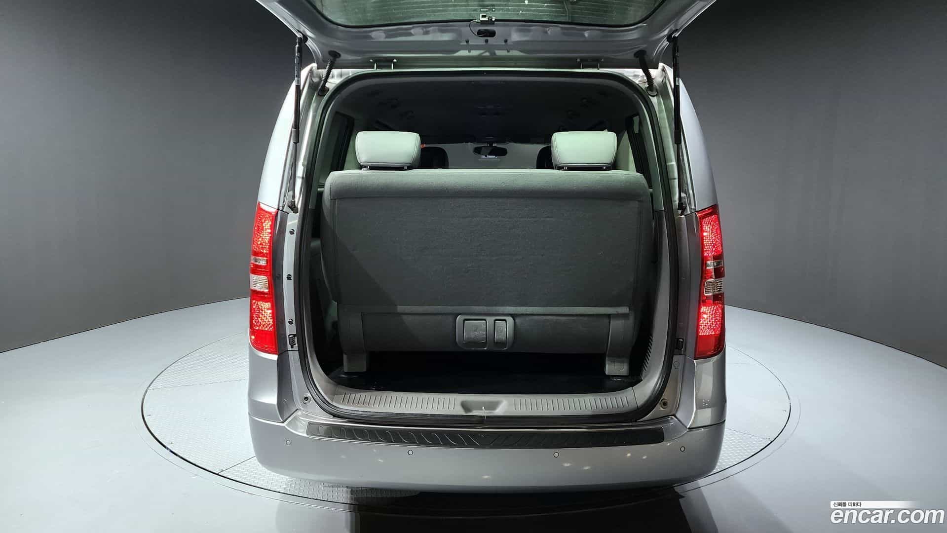 Starex Hyundai 2020.7-OPTION-024