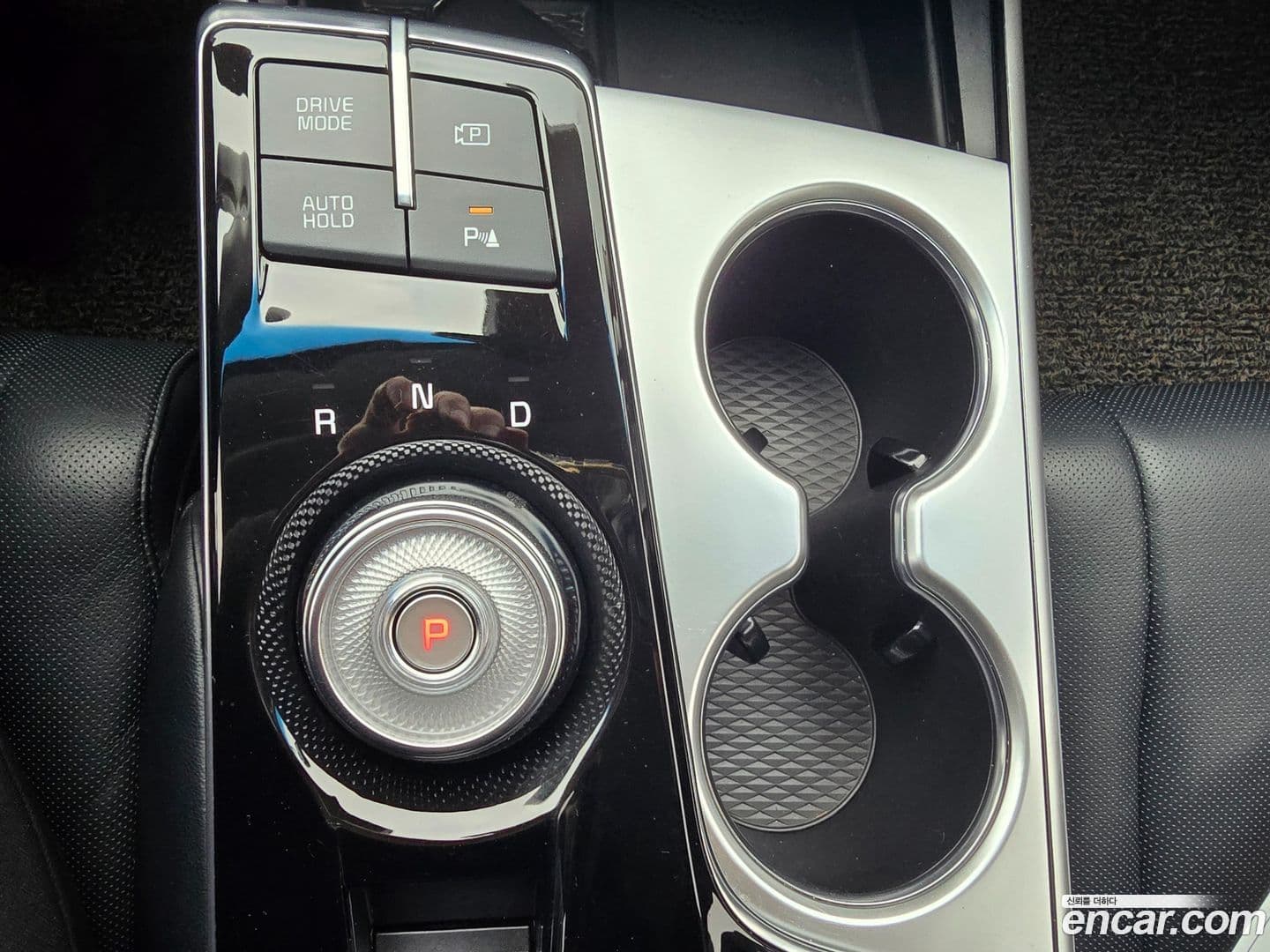 Main__Slider__Photo:K8 Kia 2021.4-7