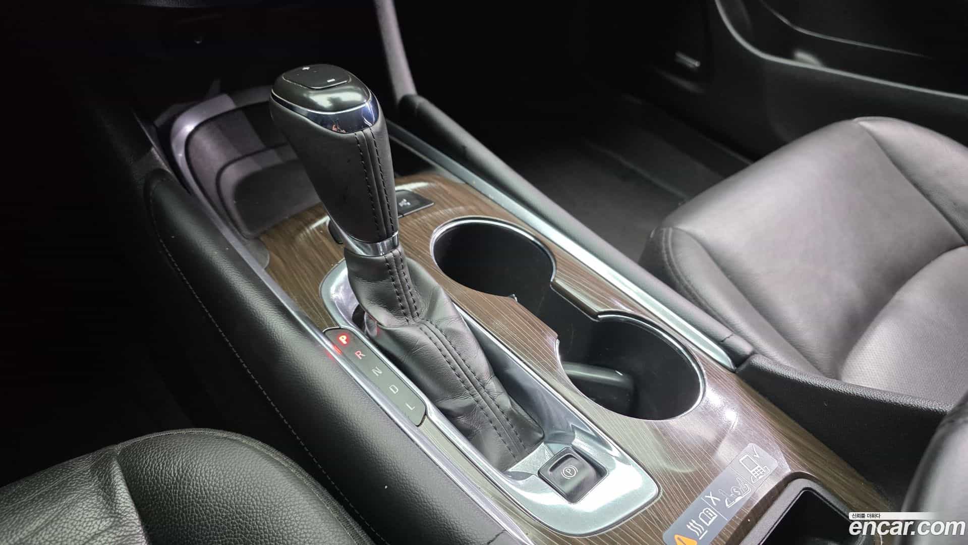 Malibu ChevroletGMDaewoo 2017.5-INNER-009