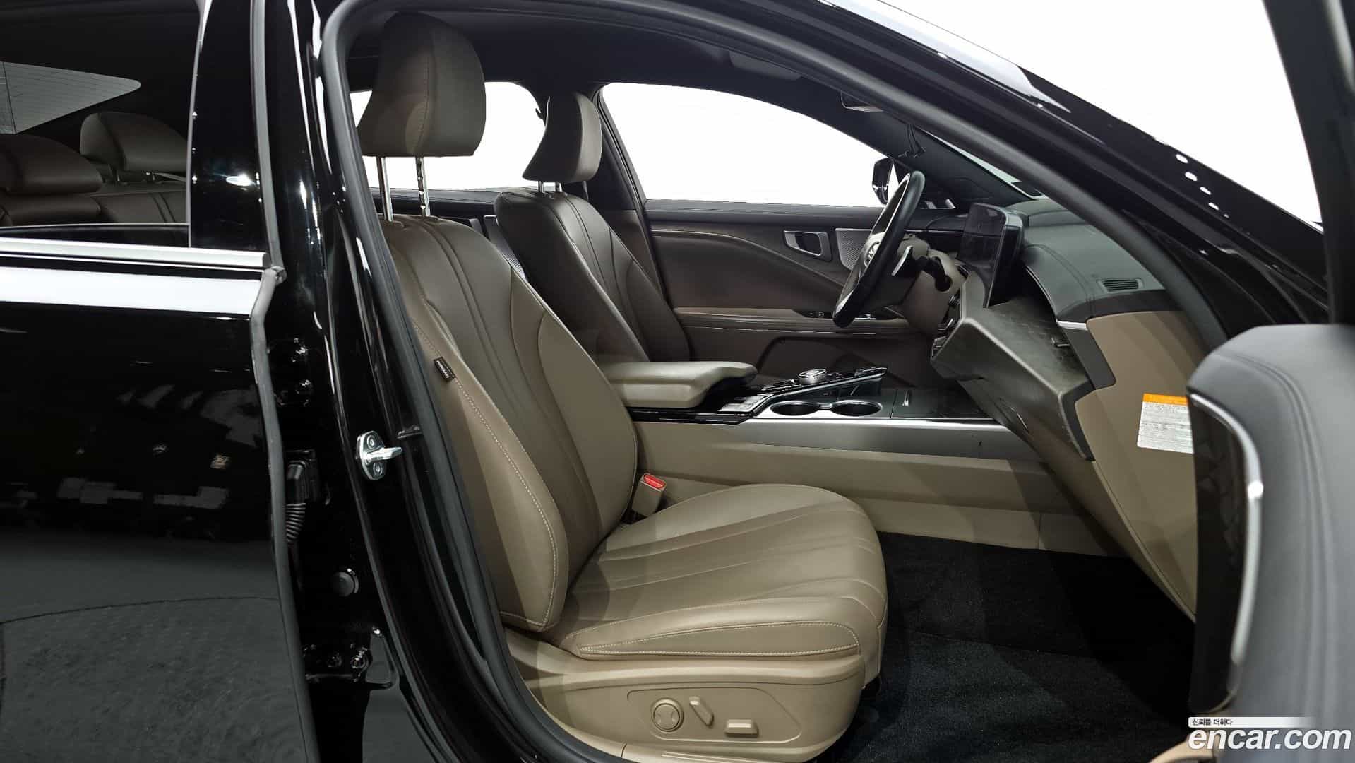 K8 Kia 2022.11-INNER-010