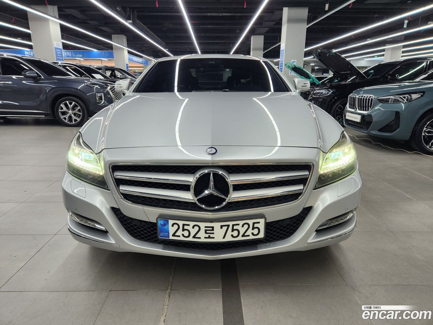 Main__Slider__Photo:CLS-Class Mercedes-Benz 2012.10-0