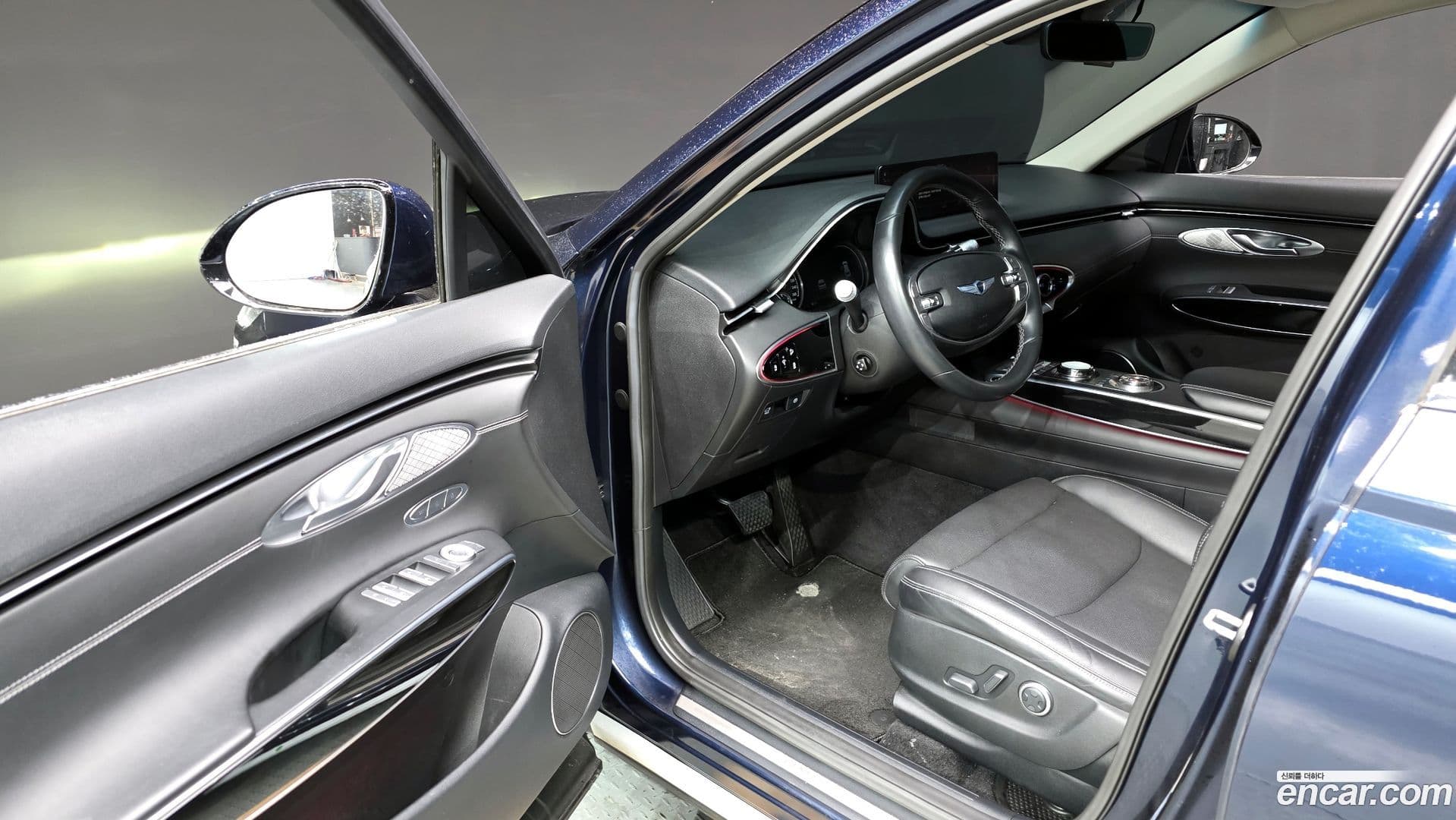 Main__Slider__Photo:GV70 Genesis 2021.11-9