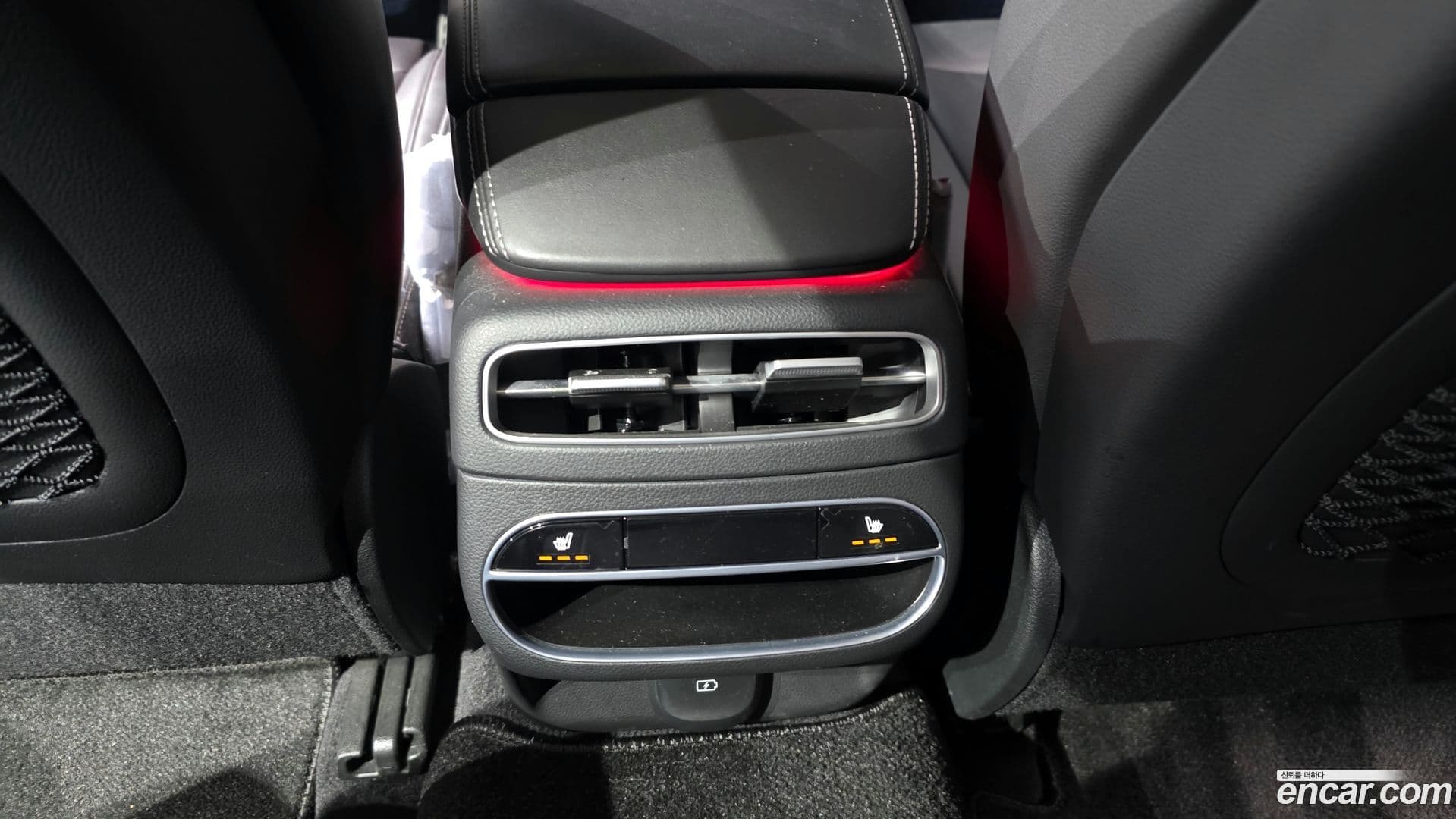 Main__Slider__Photo:GV70 Genesis 2021.11-18