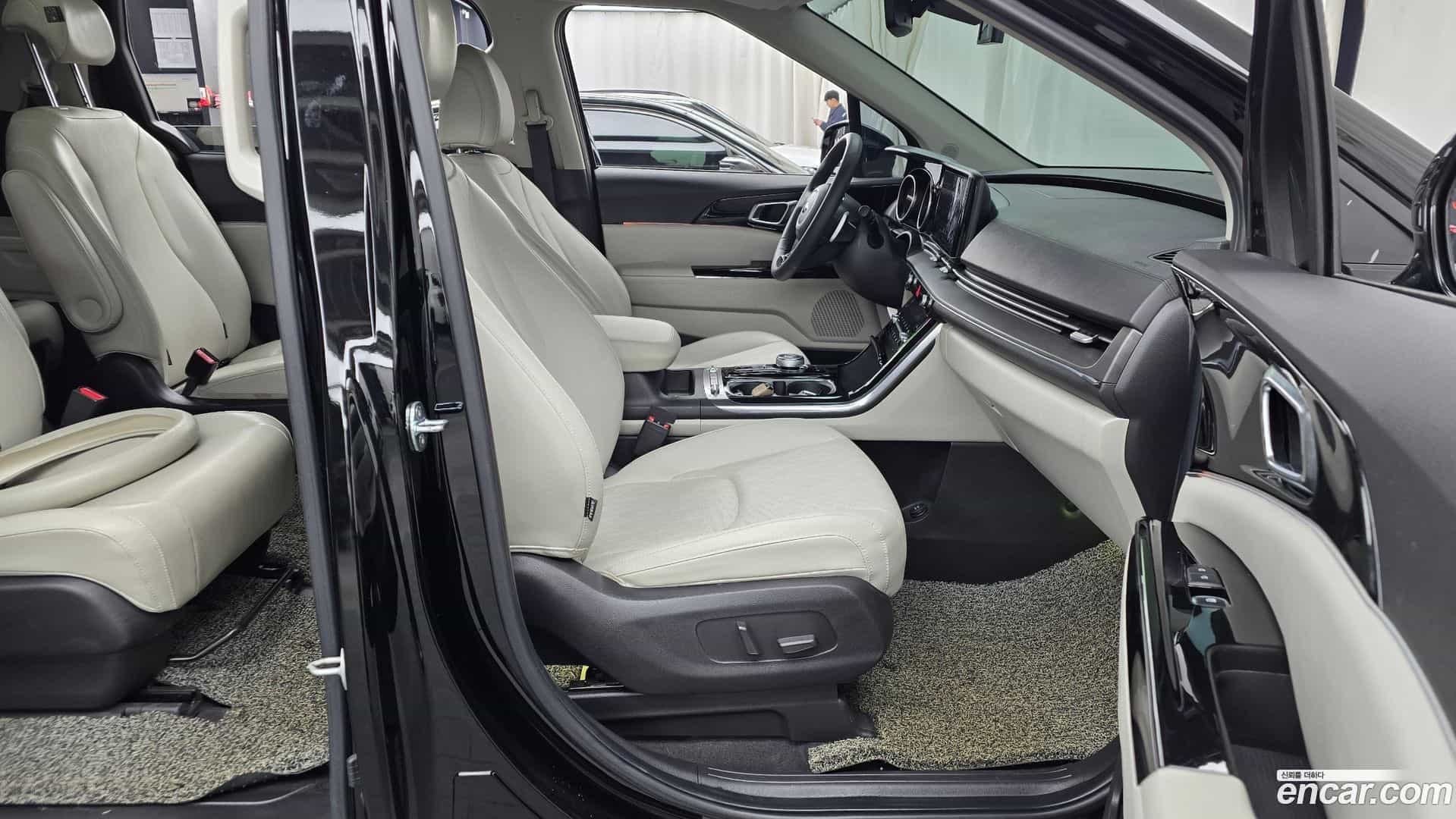 Canival Kia 2021.2-OPTION-015