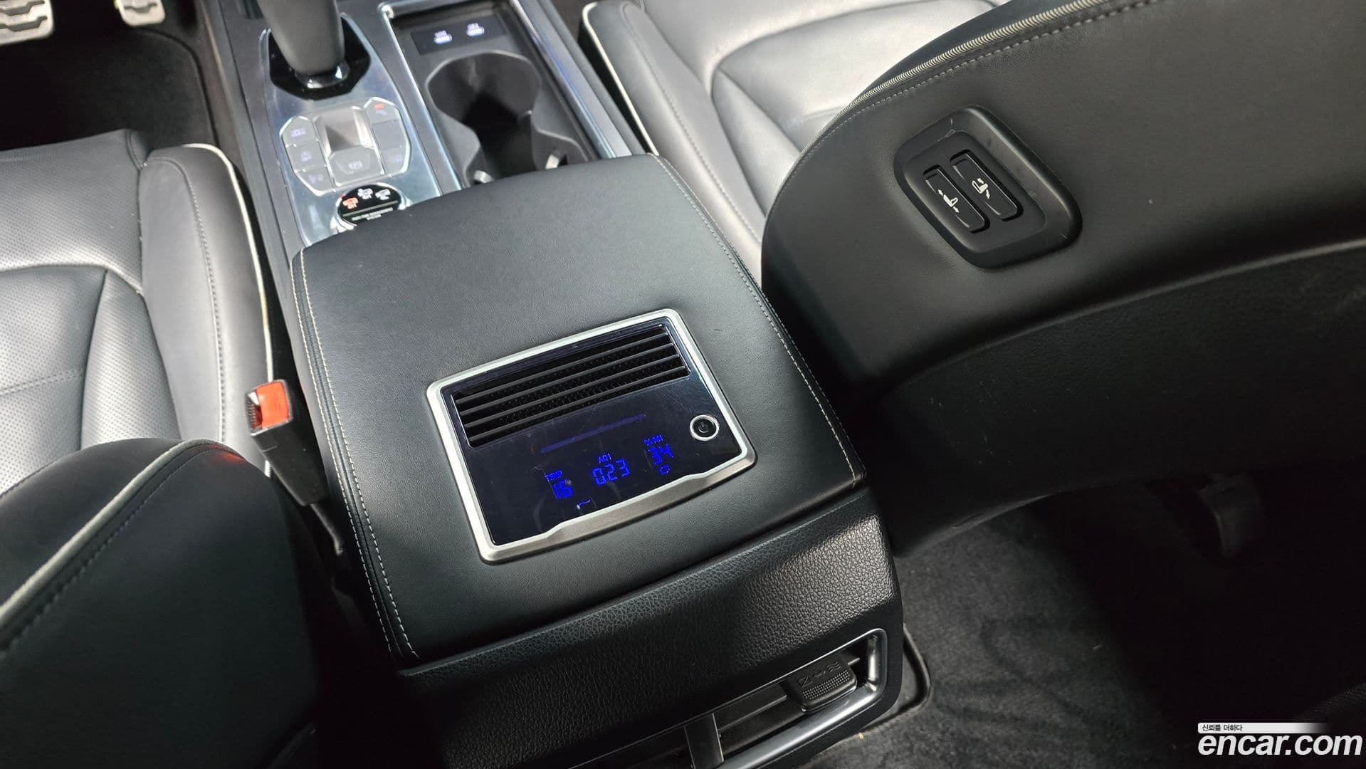 Main__Slider__Photo:Rexton KG_Mobility_Ssangyong 2023.6-17