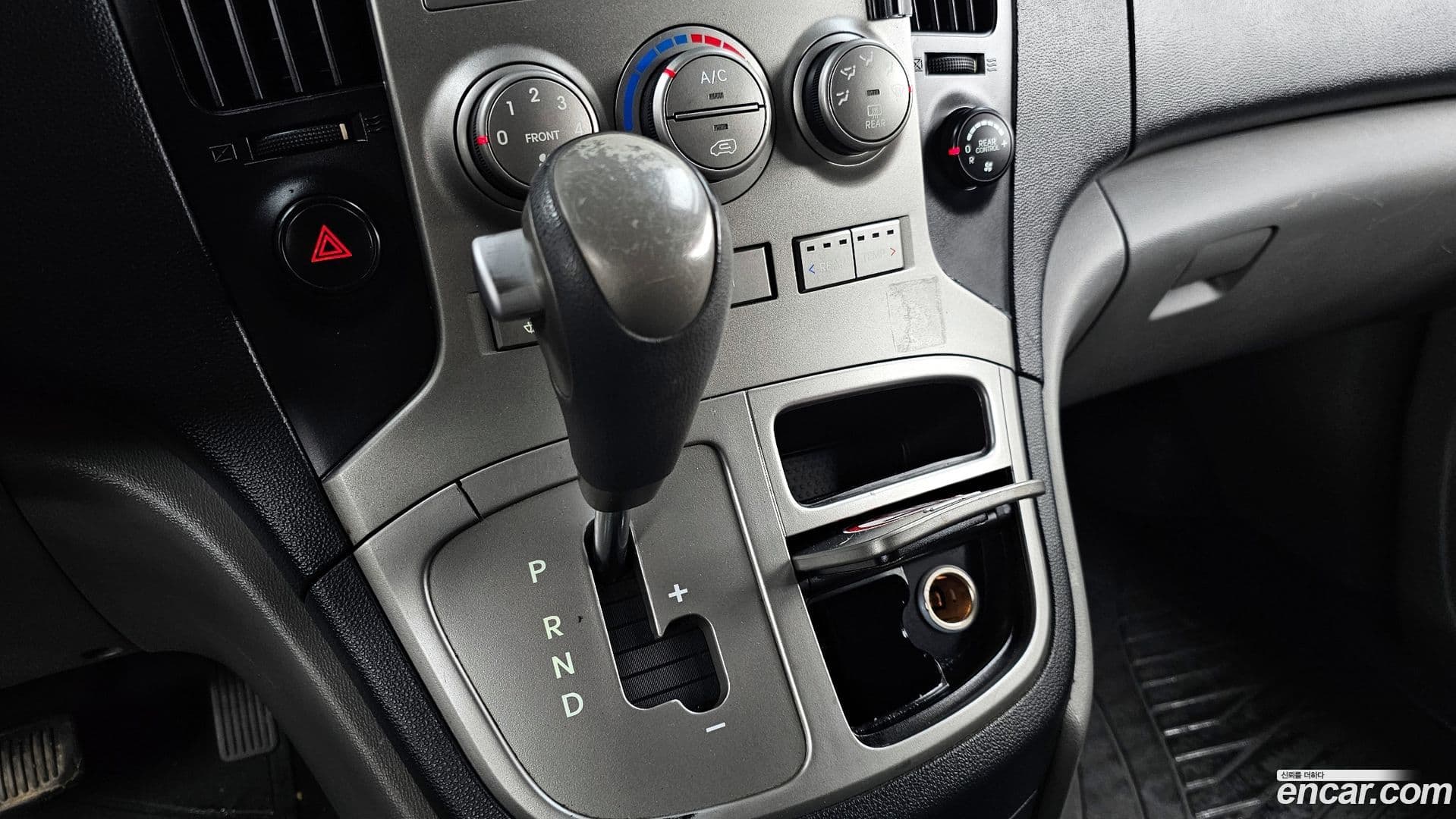 Main__Slider__Photo:Starex Hyundai 2010.9-8