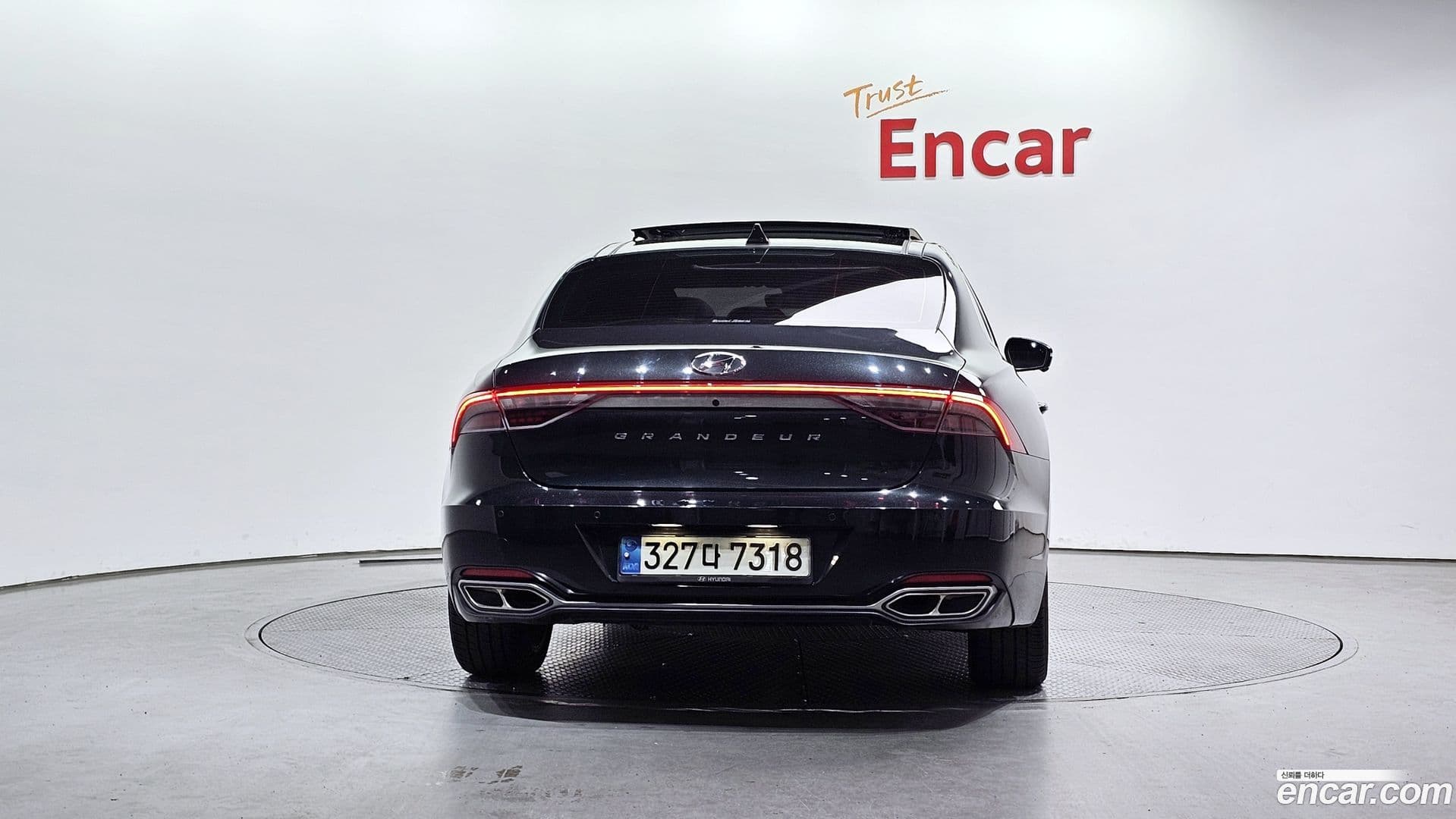 Main__Slider__Photo:Grandeur Hyundai 2021.1-3