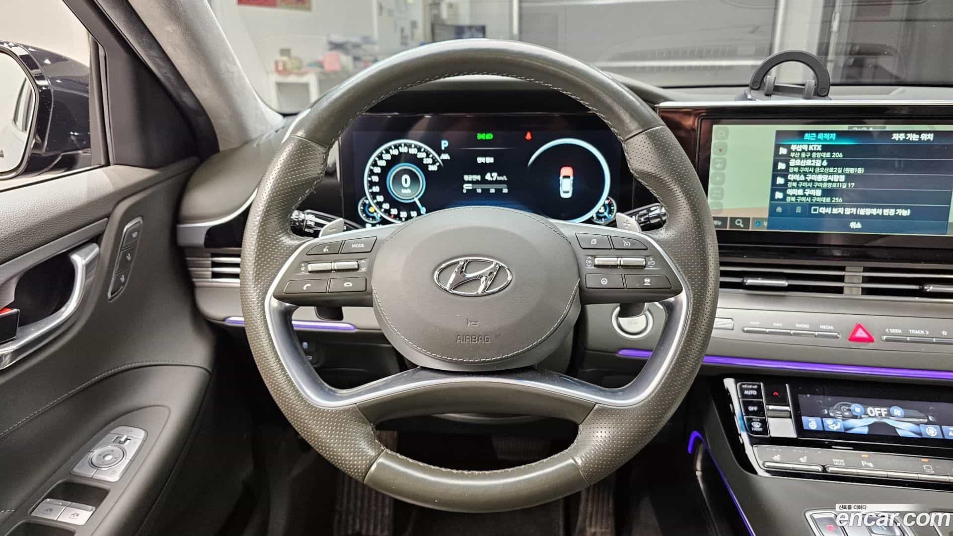 Grandeur Hyundai 2021.1-OPTION-018