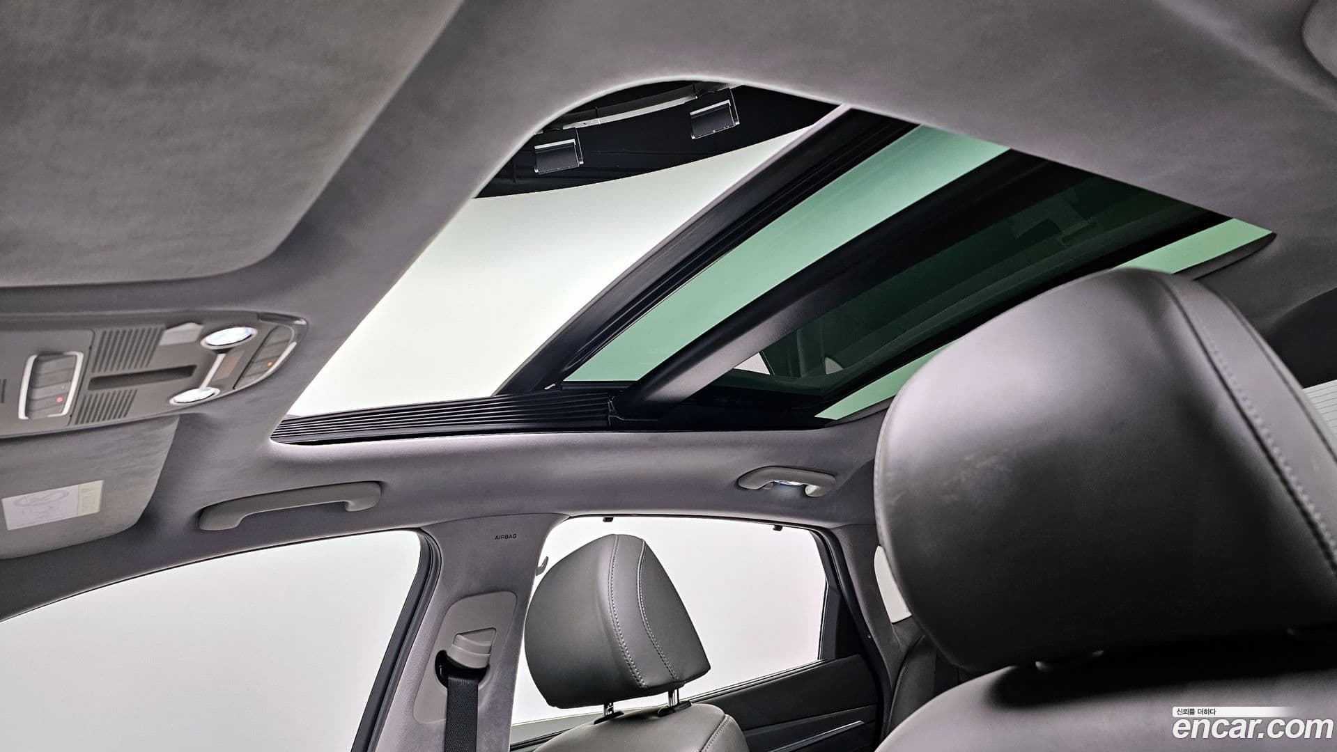 Main__Slider__Photo:Grandeur Hyundai 2021.1-17