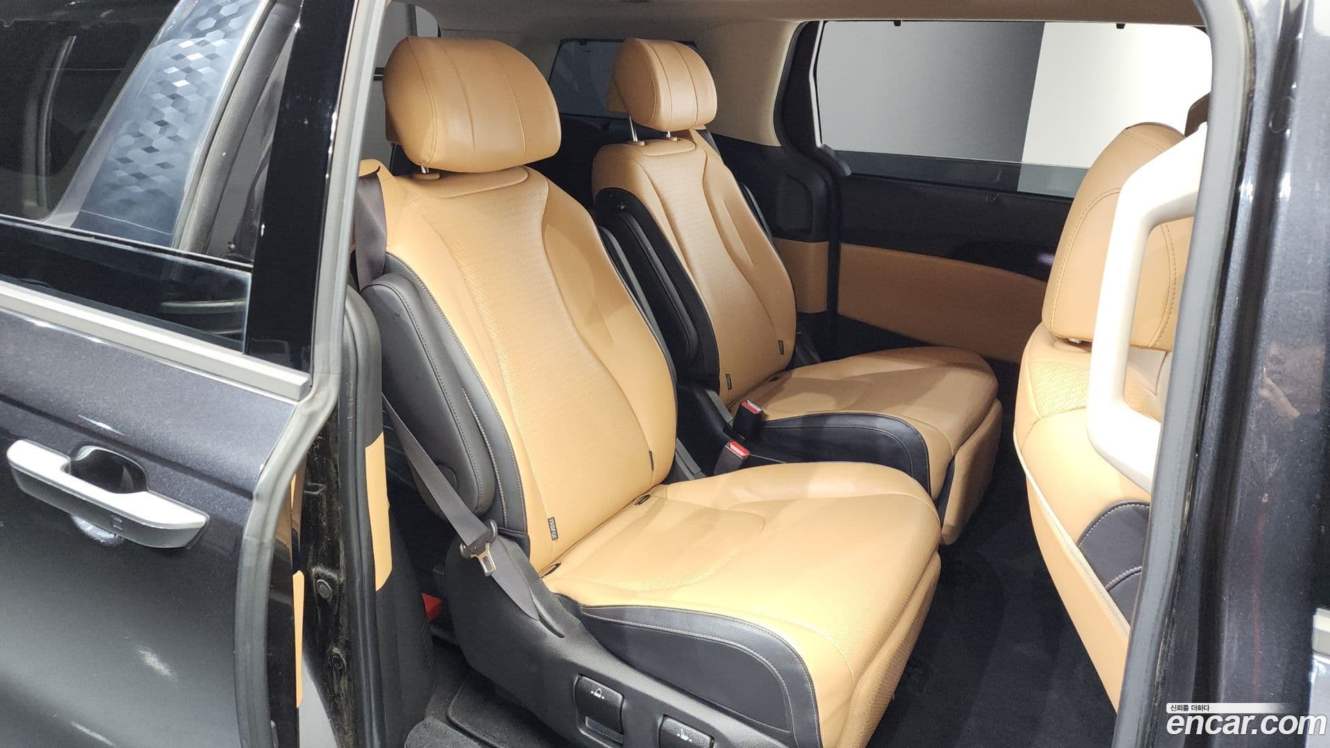 Main__Slider__Photo:Canival Kia 2020.7-11