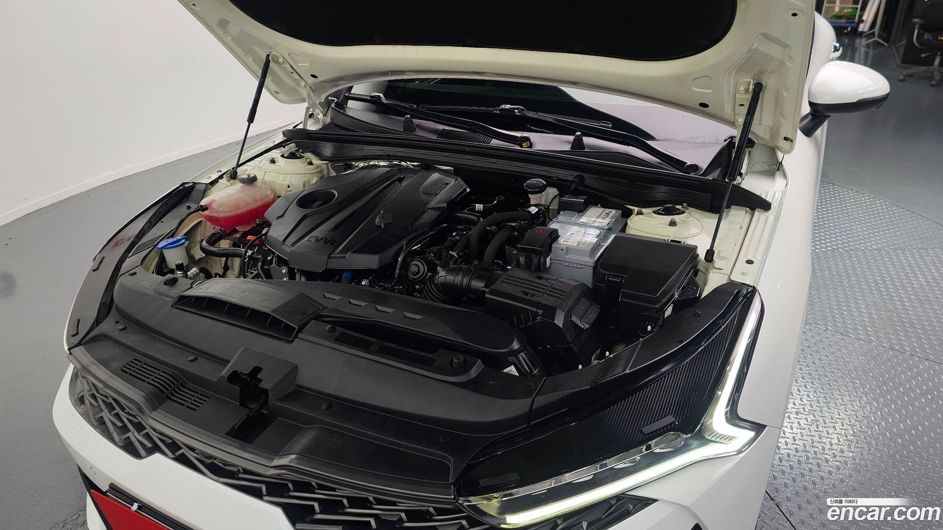 Main__Slider__Photo:K5 Kia 2021.0-5