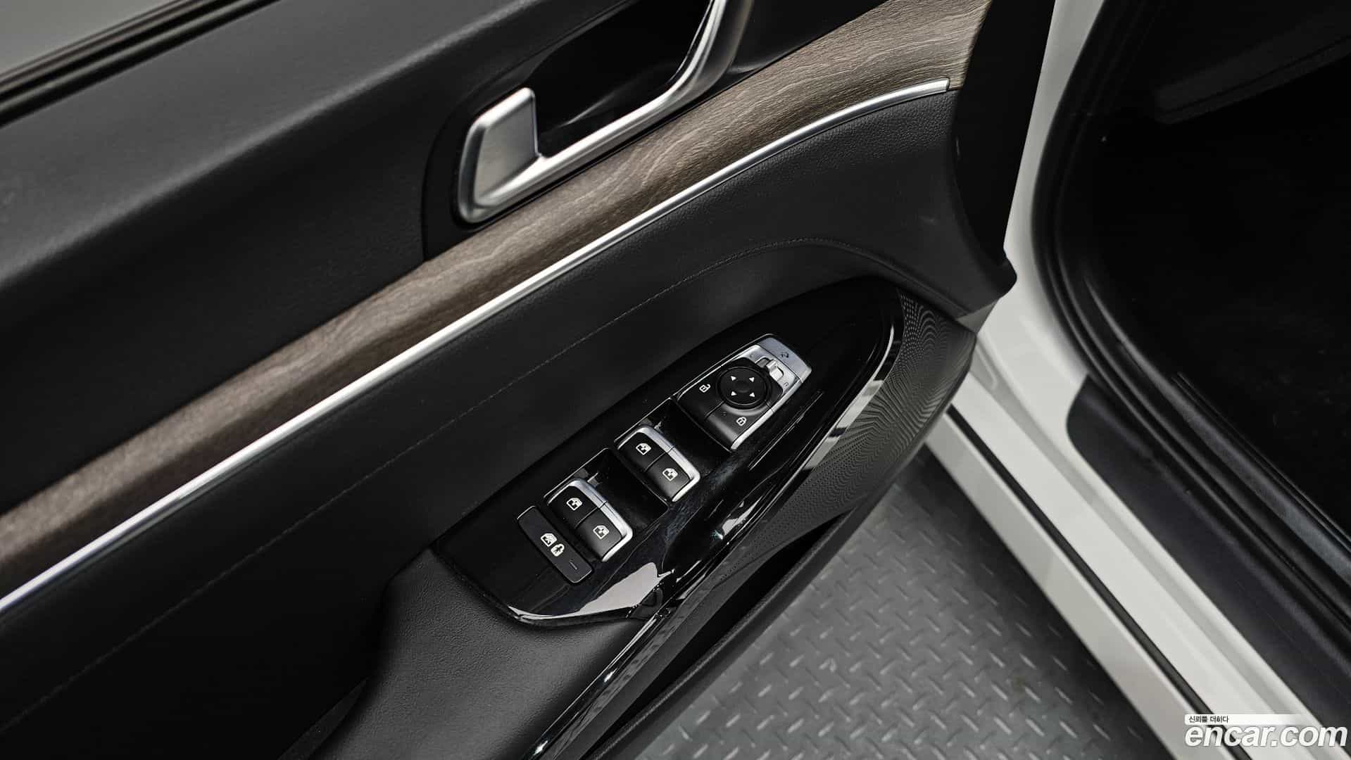 K5 Kia 2021.0-OPTION-023