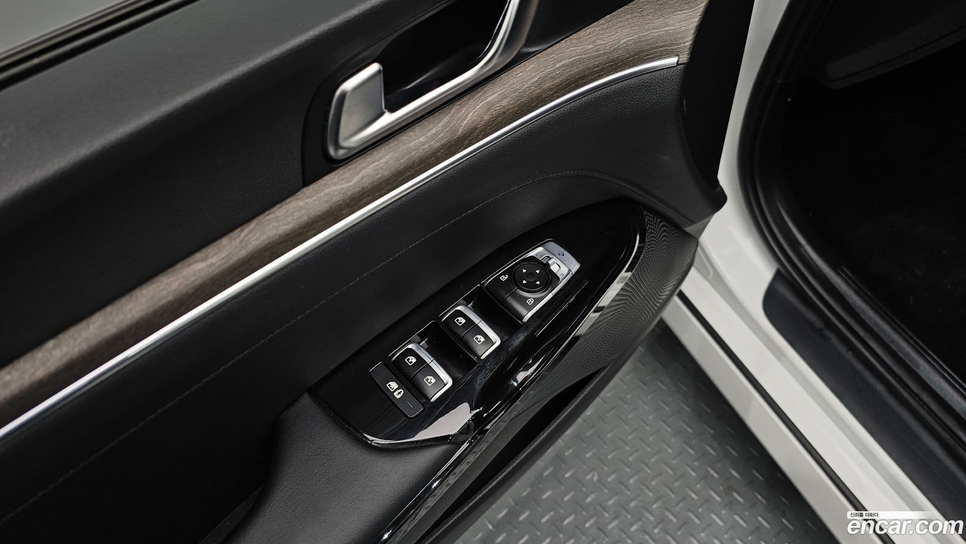 Main__Slider__Photo:K5 Kia 2021.0-18