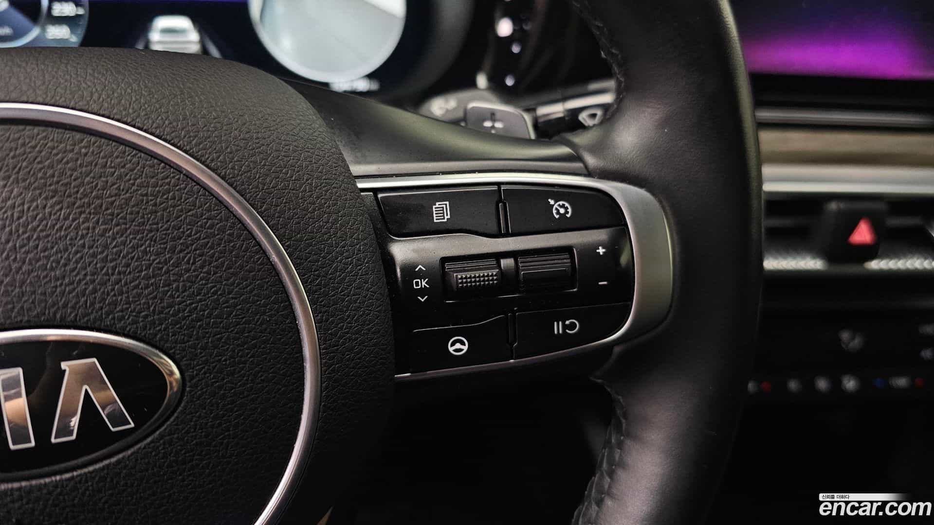 K5 Kia 2021.0-OPTION-024