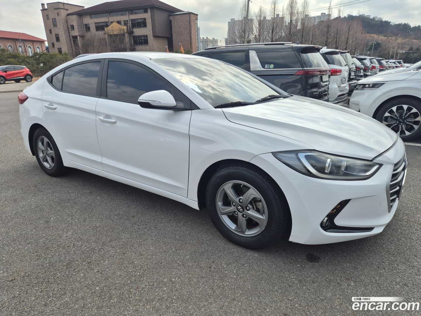 AVANTE Hyundai 2017.3-OUTER-003