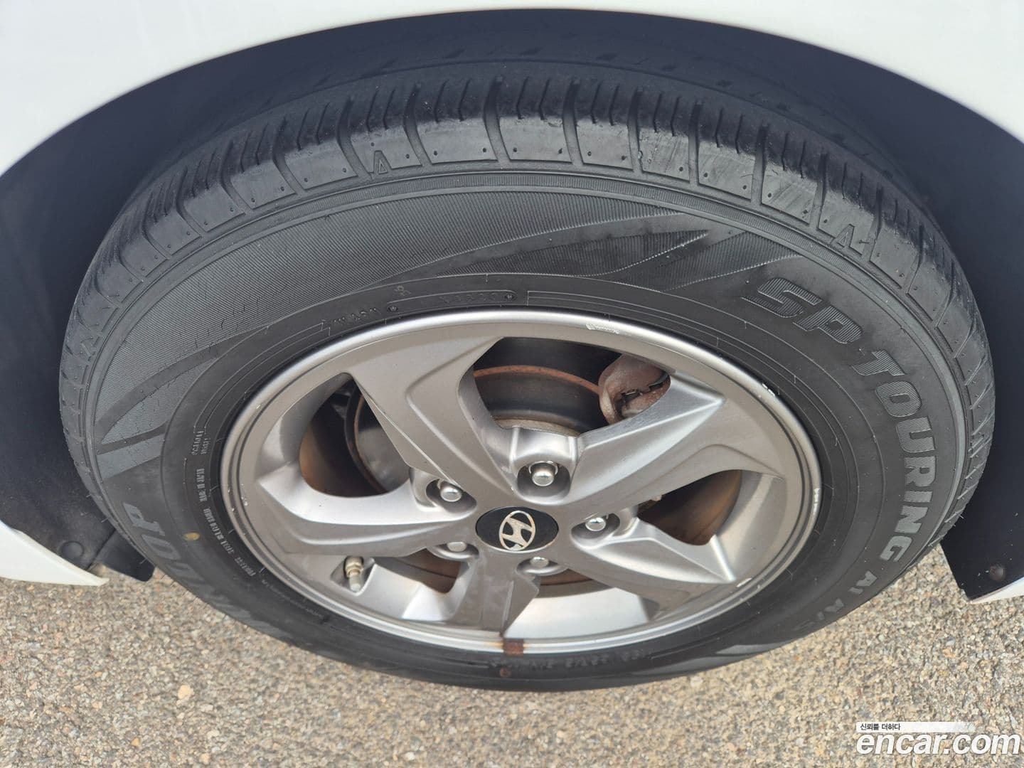 Main__Slider__Photo:AVANTE Hyundai 2017.3-8