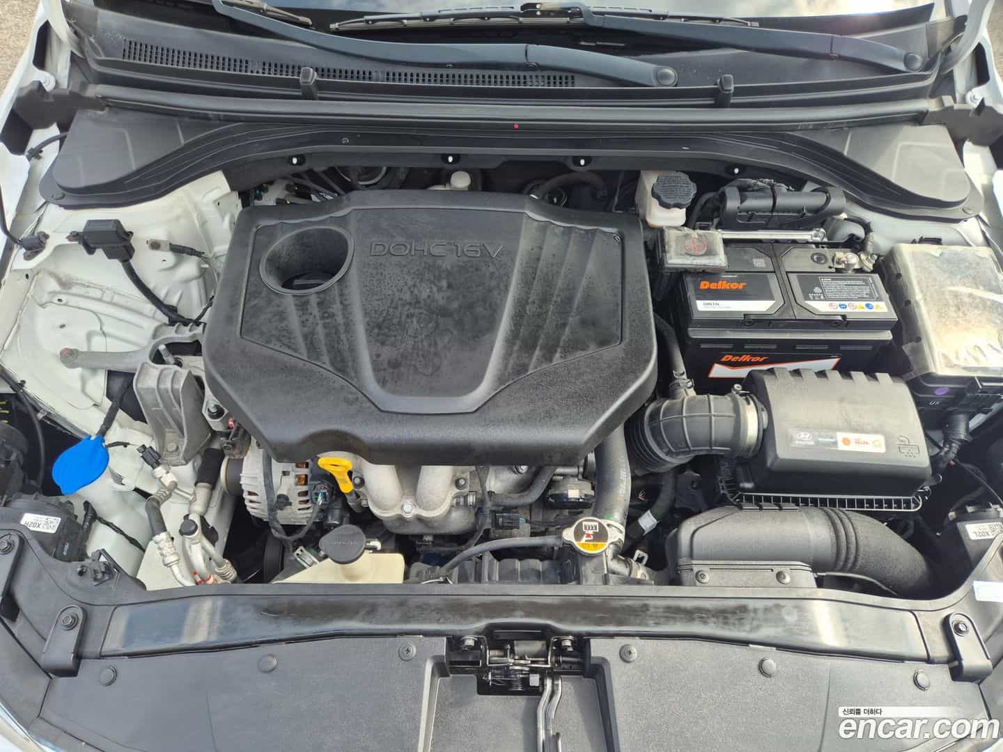 AVANTE Hyundai 2017.3-INNER-010