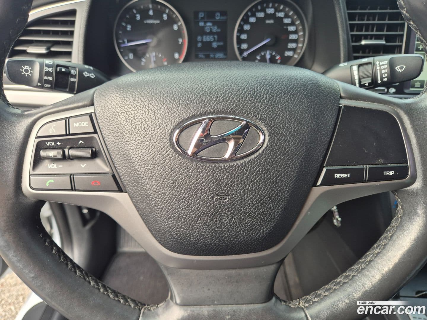 Main__Slider__Photo:AVANTE Hyundai 2017.3-11