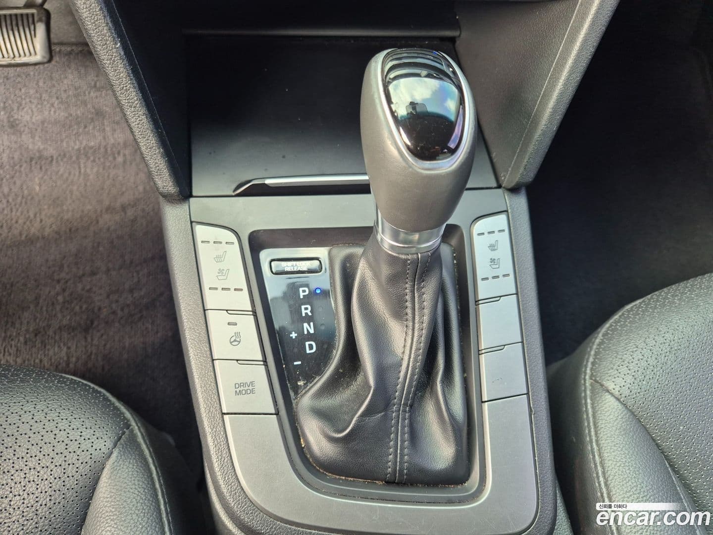 Main__Slider__Photo:AVANTE Hyundai 2017.3-14