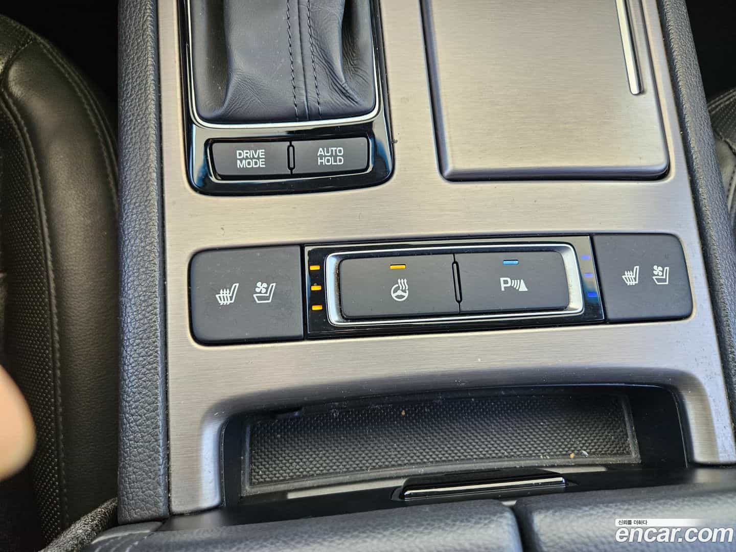 Genesis Hyundai 2015.11-OPTION-017