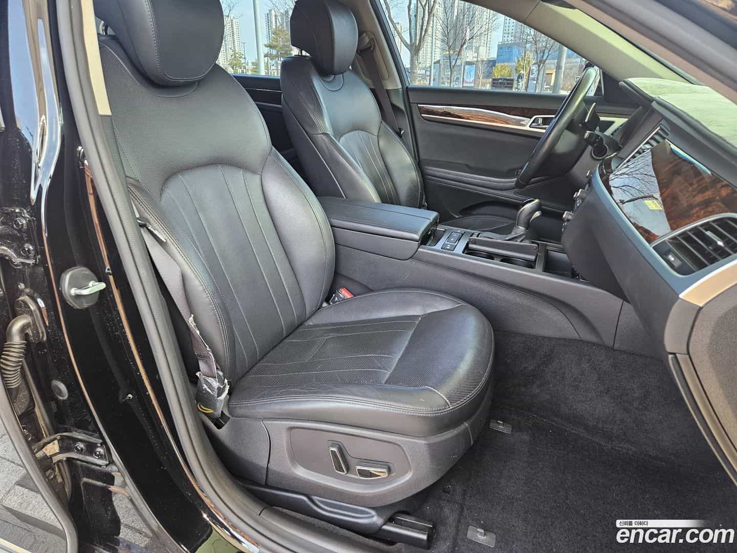 Genesis Hyundai 2015.11-OPTION-020