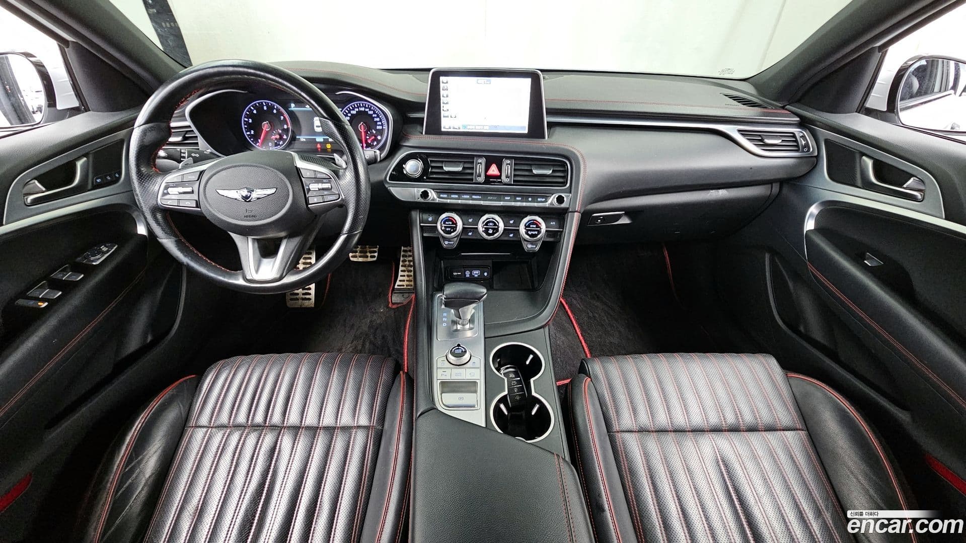 Main__Slider__Photo:G70 Genesis 2018.0-6