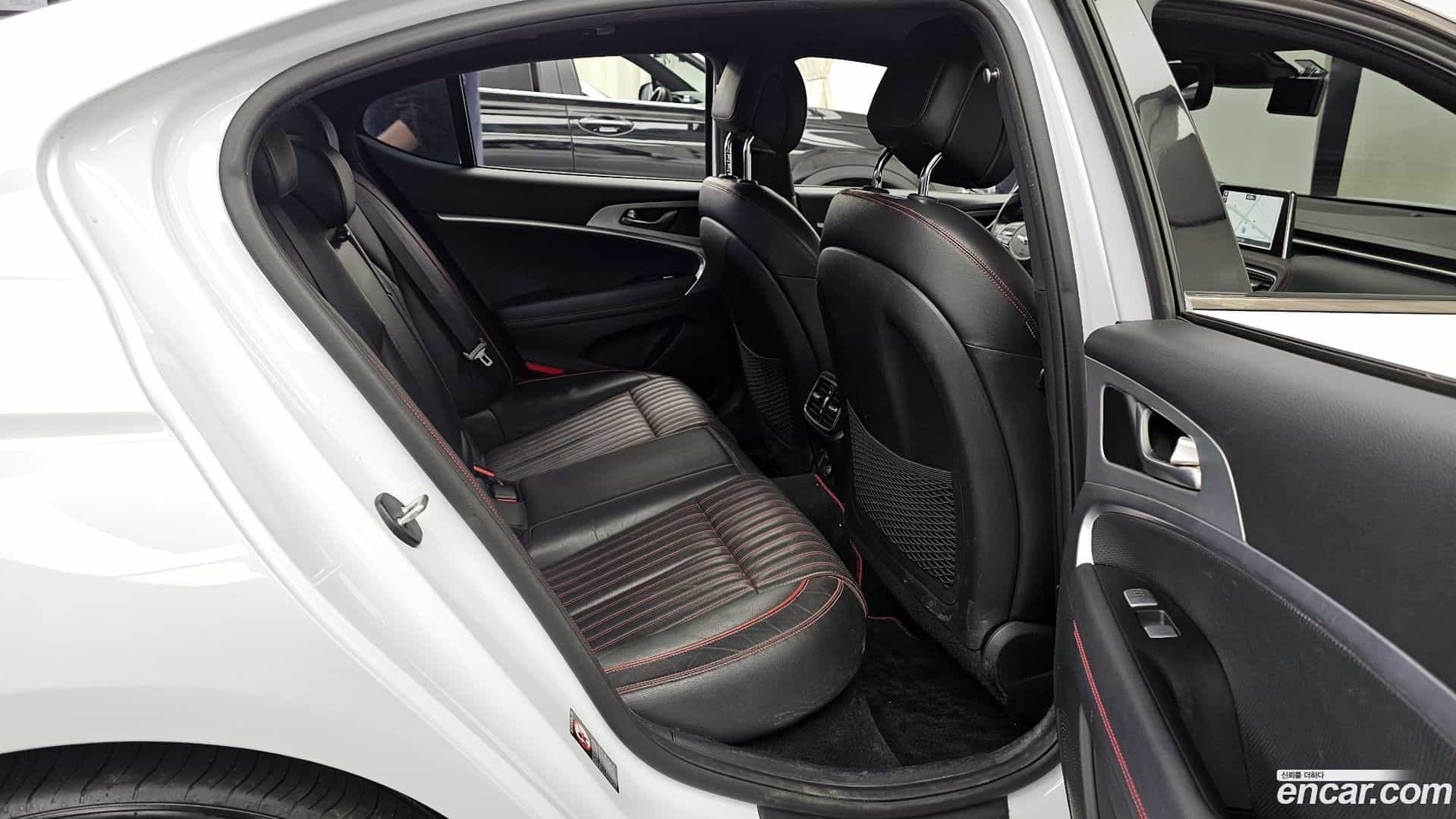 G70 Genesis 2018.0-OPTION-016