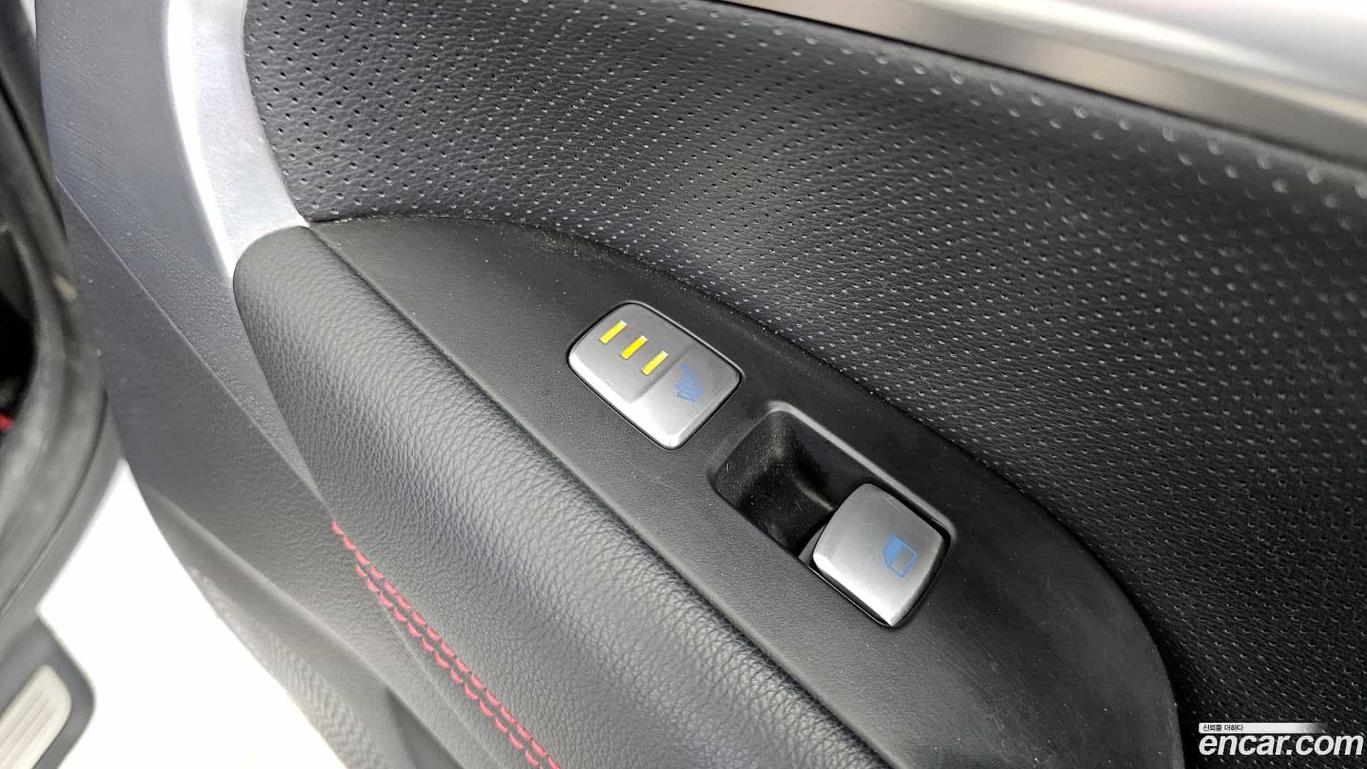 G70 Genesis 2018.0-OPTION-023