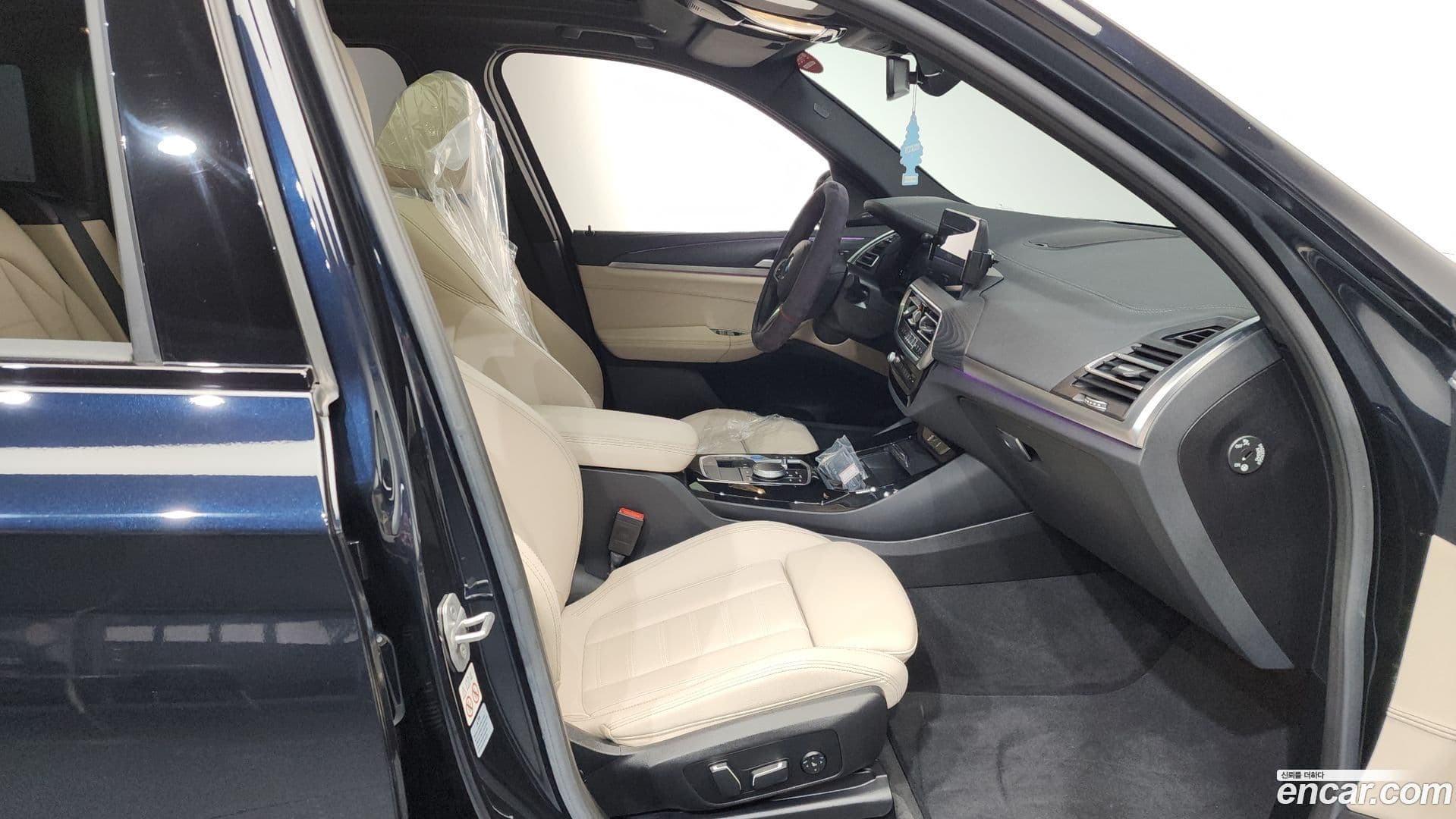 Main__Slider__Photo:iX3 BMW 2024.1-10