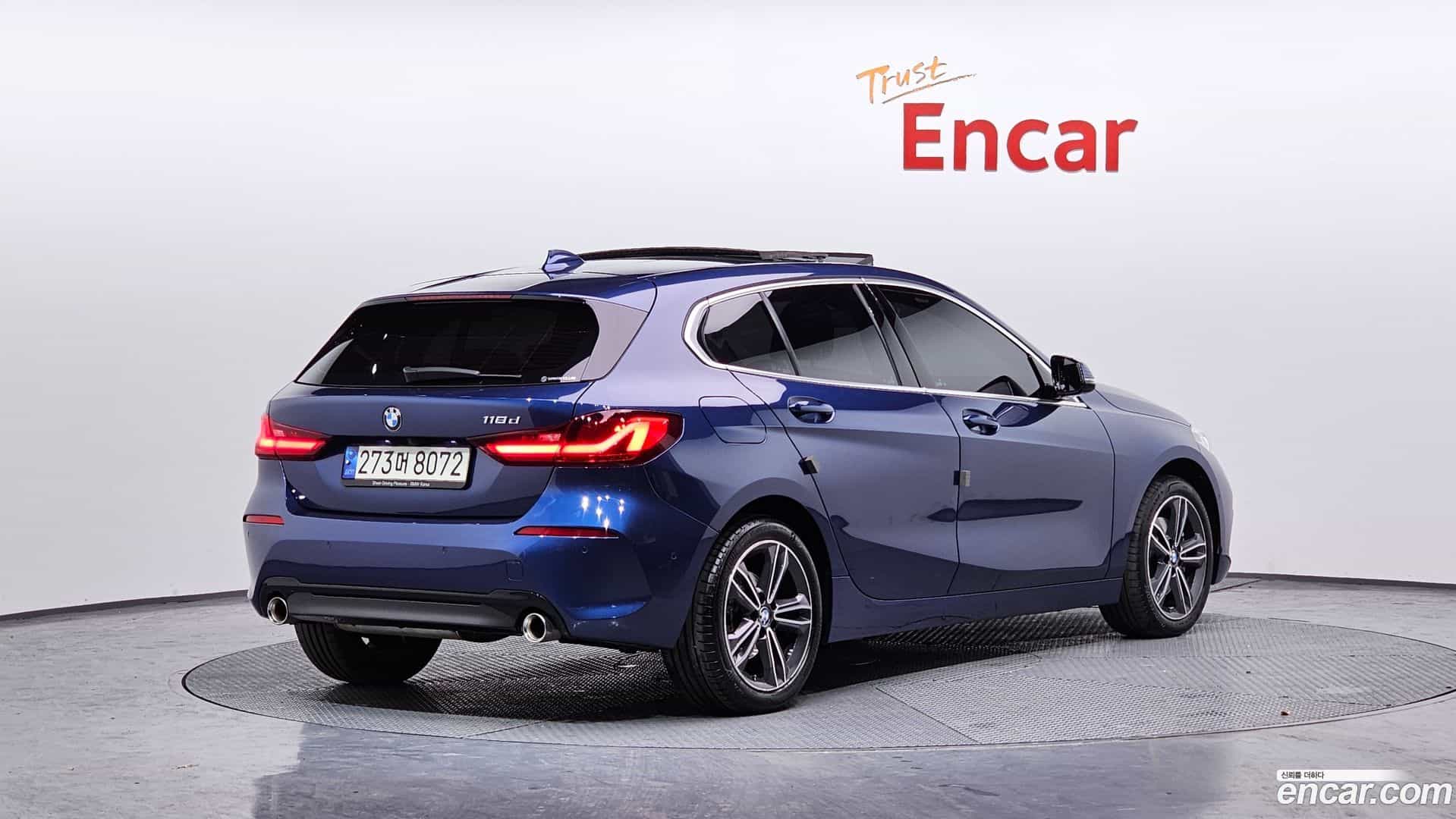 1-Series BMW 2021.2-OUTER-002