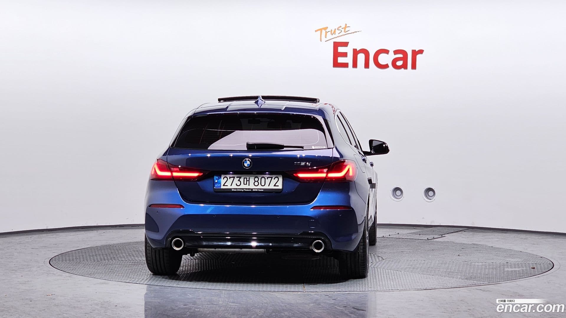 Main__Slider__Photo:1-Series BMW 2021.2-3