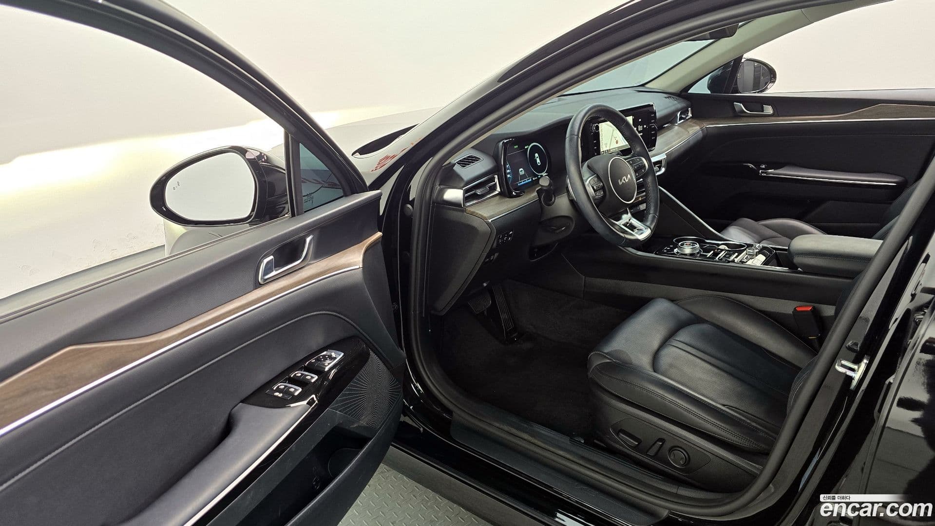 Main__Slider__Photo:K5 Kia 2022.11-9