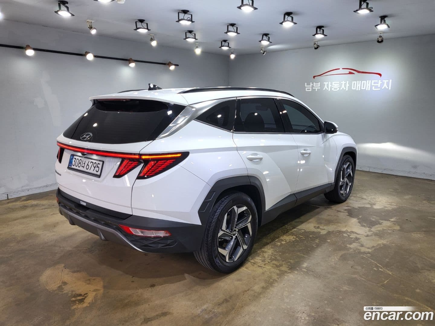 Main__Slider__Photo:Tucson Hyundai 2021.5-3