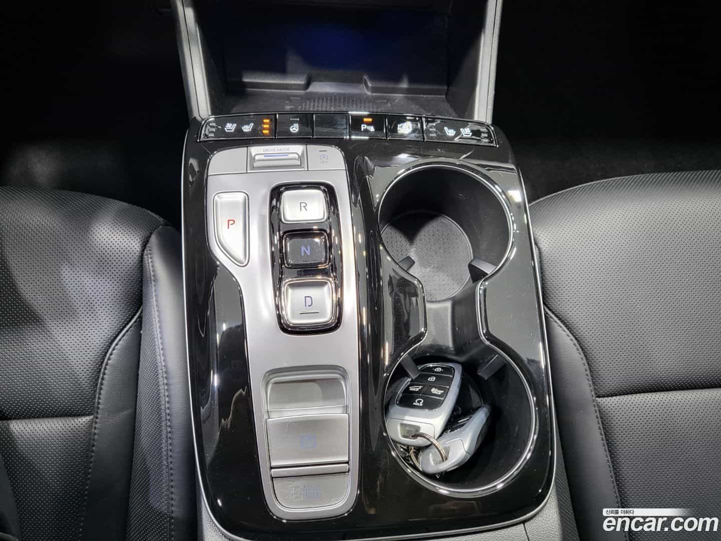 Tucson Hyundai 2021.5-INNER-009