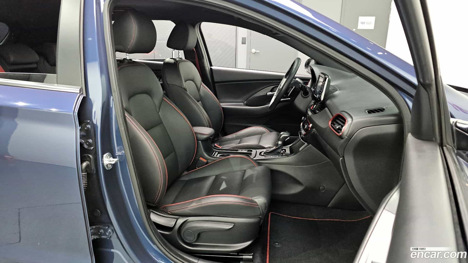 i30 Hyundai 2017.4-OPTION-016