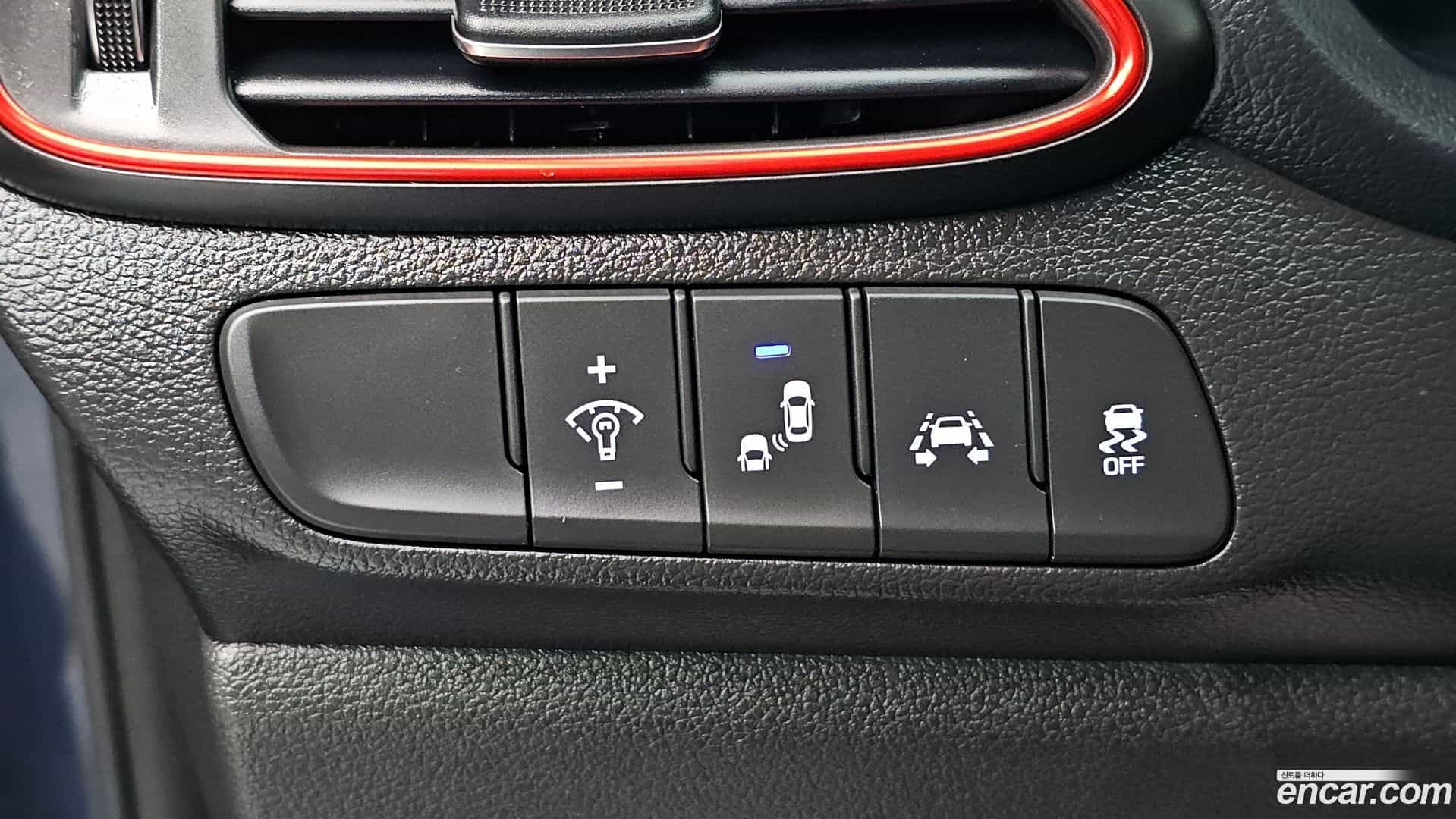 i30 Hyundai 2017.4-OPTION-018