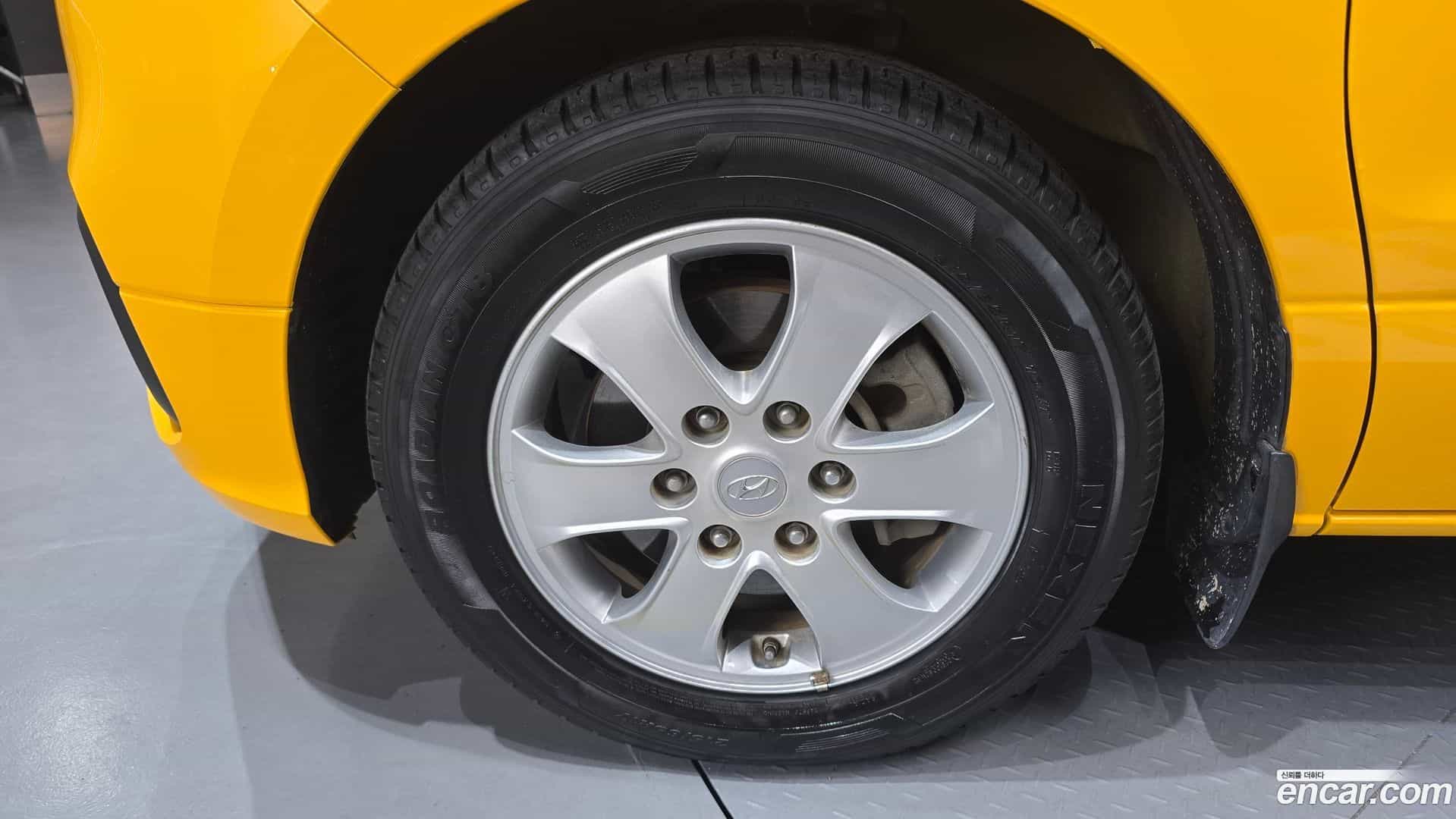 Starex Hyundai 2019.1-OUTER-005