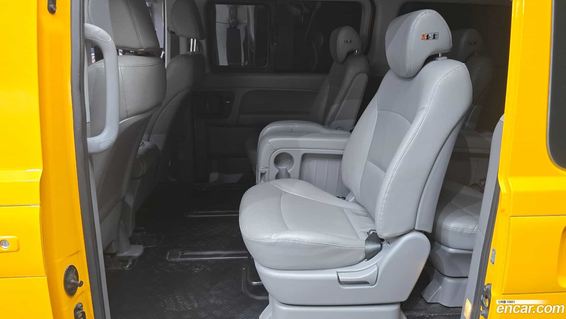 Starex Hyundai 2019.1-OPTION-016