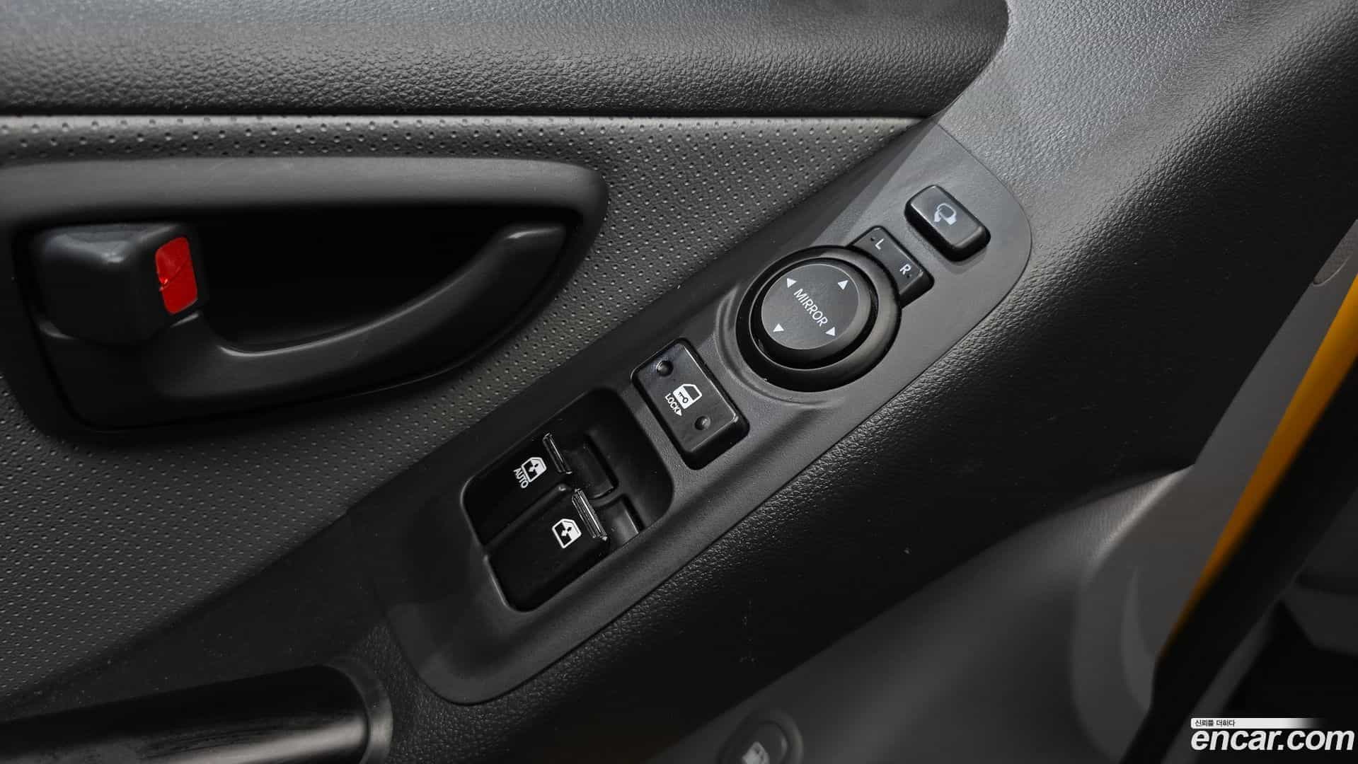 Starex Hyundai 2019.1-OPTION-021