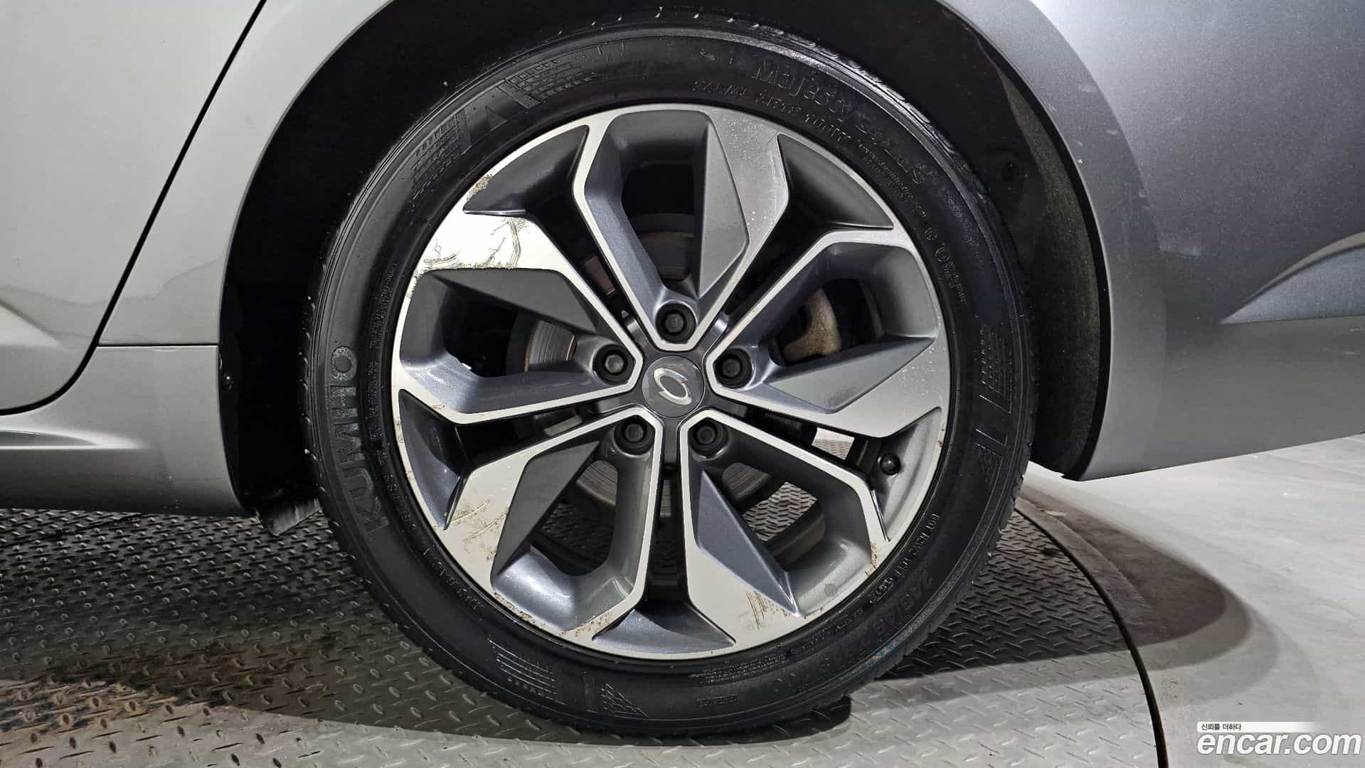 SM6 Renault-KoreaSamsung 2019.6-OUTER-005