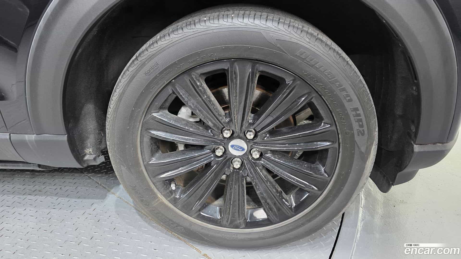 Explorer Ford 2019.11-OUTER-005