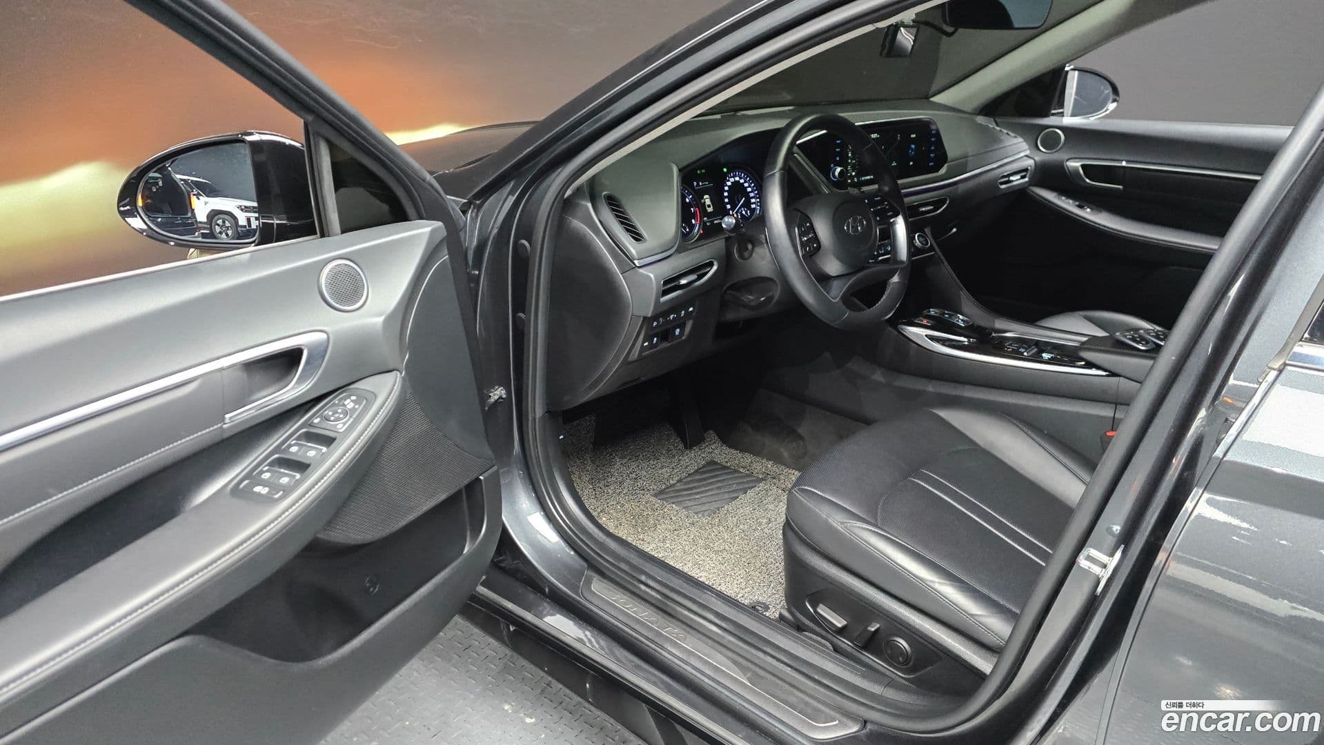 Main__Slider__Photo:Sonata Hyundai 2022.5-10