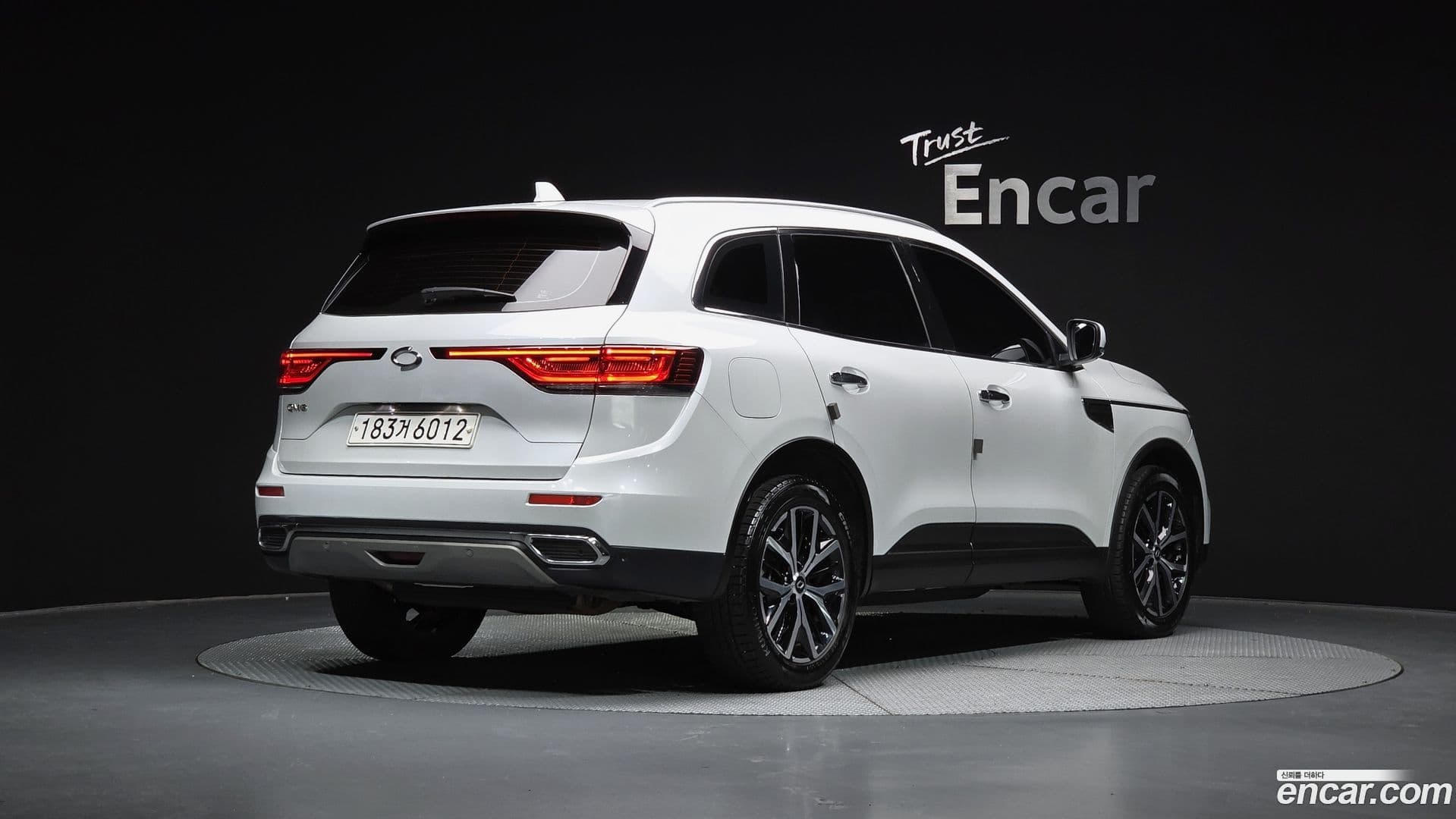 Main__Slider__Photo:QM6 Renault-KoreaSamsung 2022.1-1