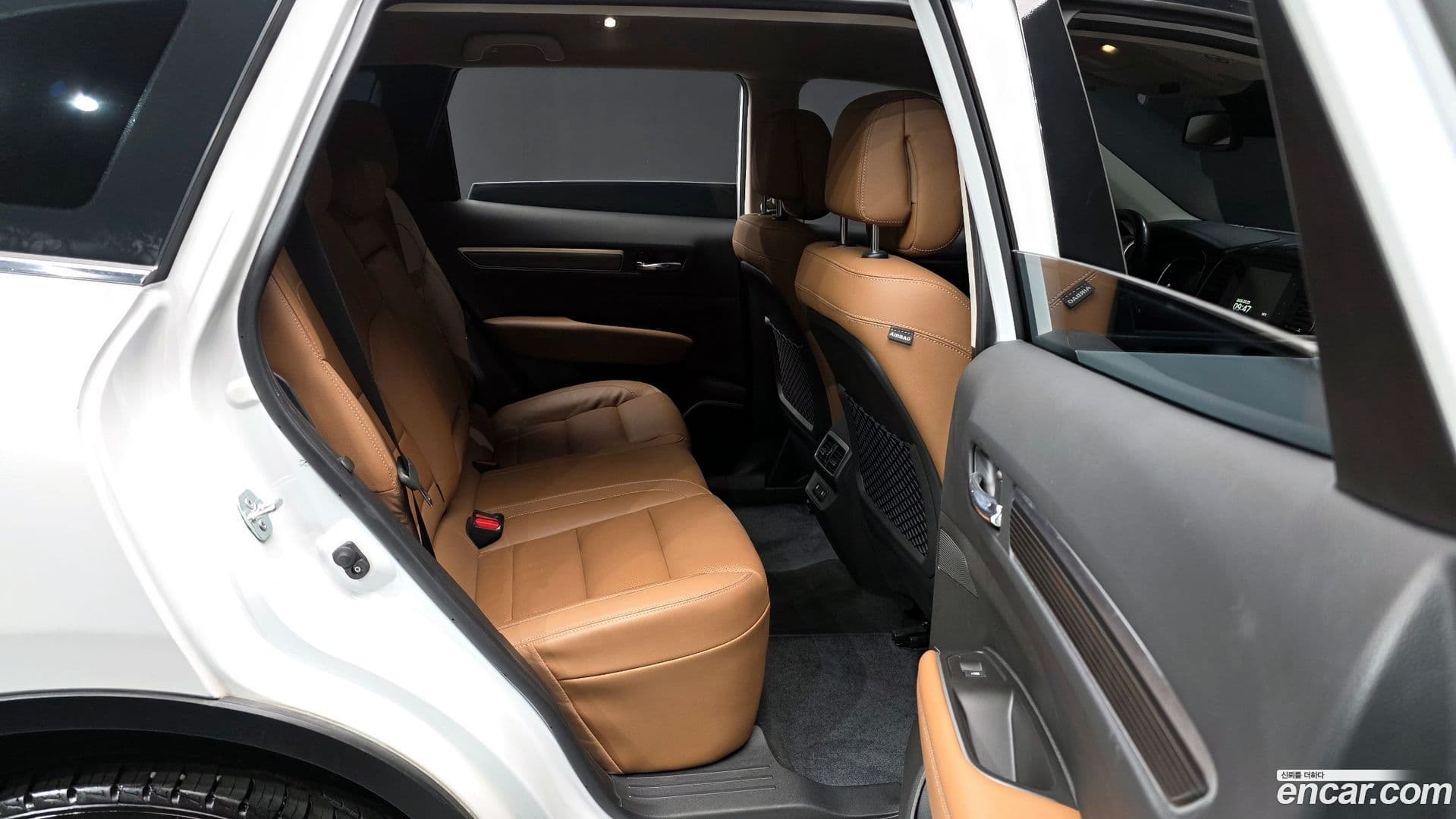 Main__Slider__Photo:QM6 Renault-KoreaSamsung 2022.1-11