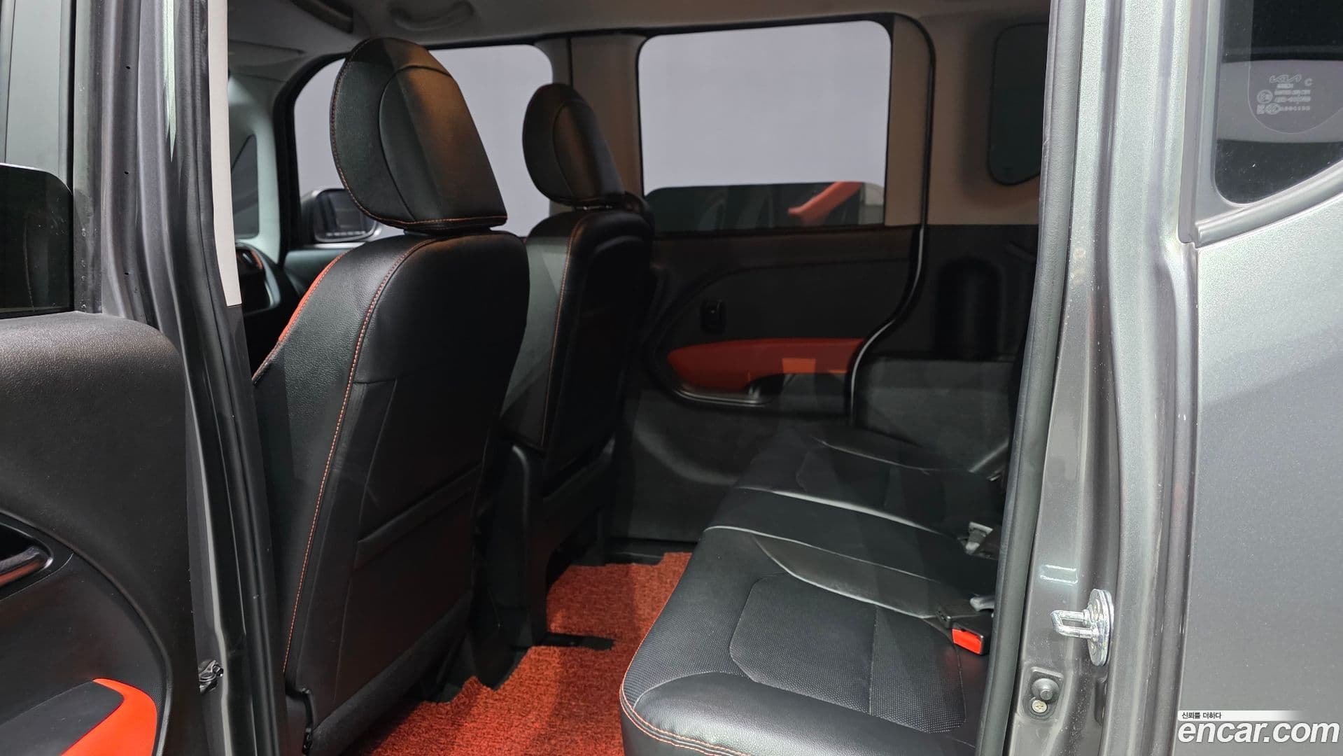 Main__Slider__Photo:RAY Kia 2021.10-11