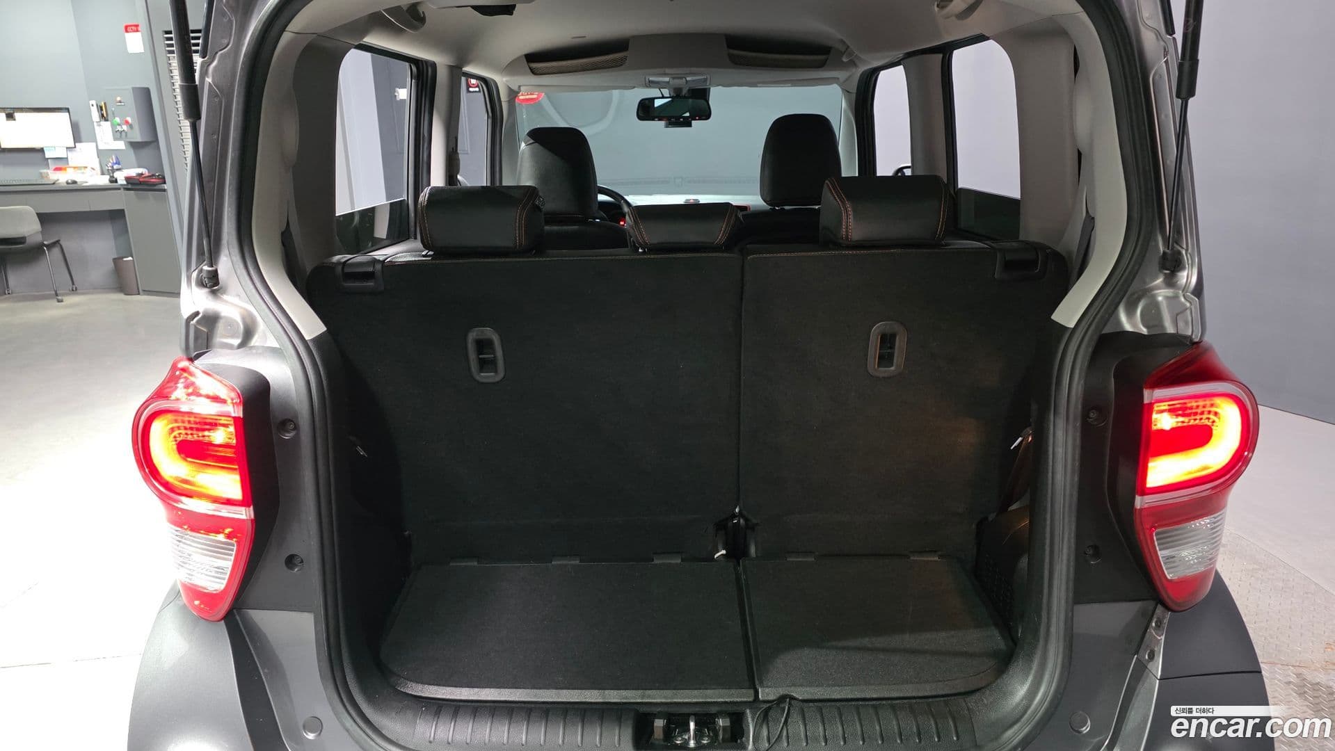 Main__Slider__Photo:RAY Kia 2021.10-19