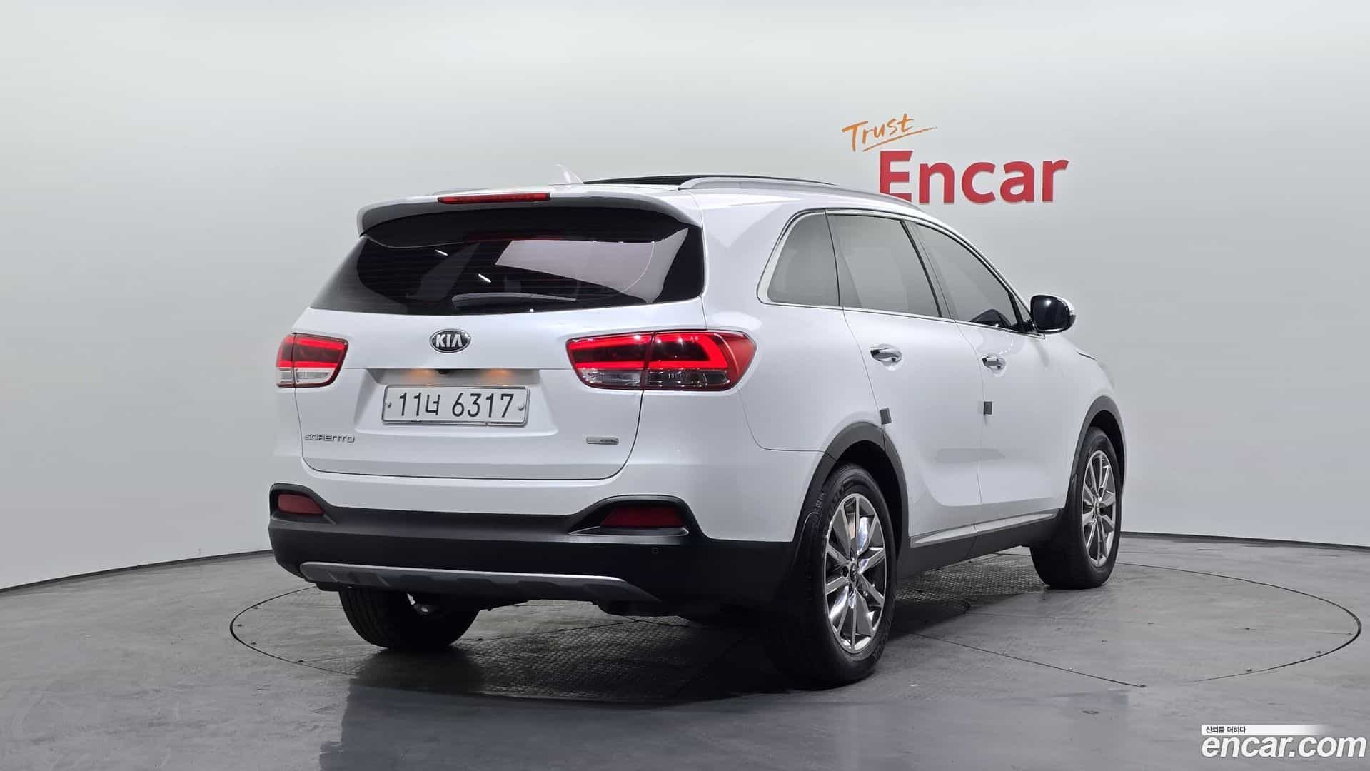Sorento Kia 2015.4-OUTER-002
