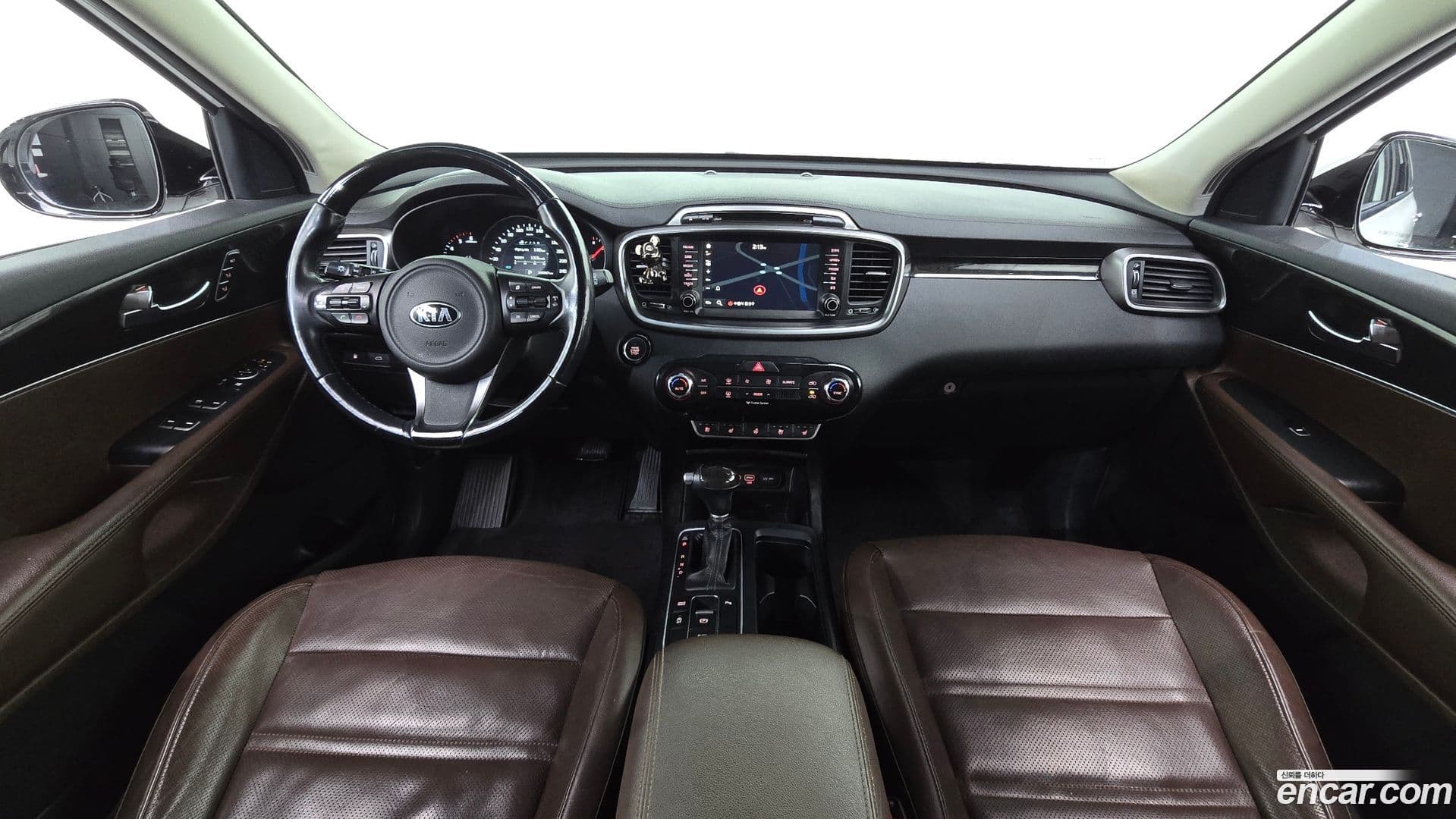 Main__Slider__Photo:Sorento Kia 2015.4-6