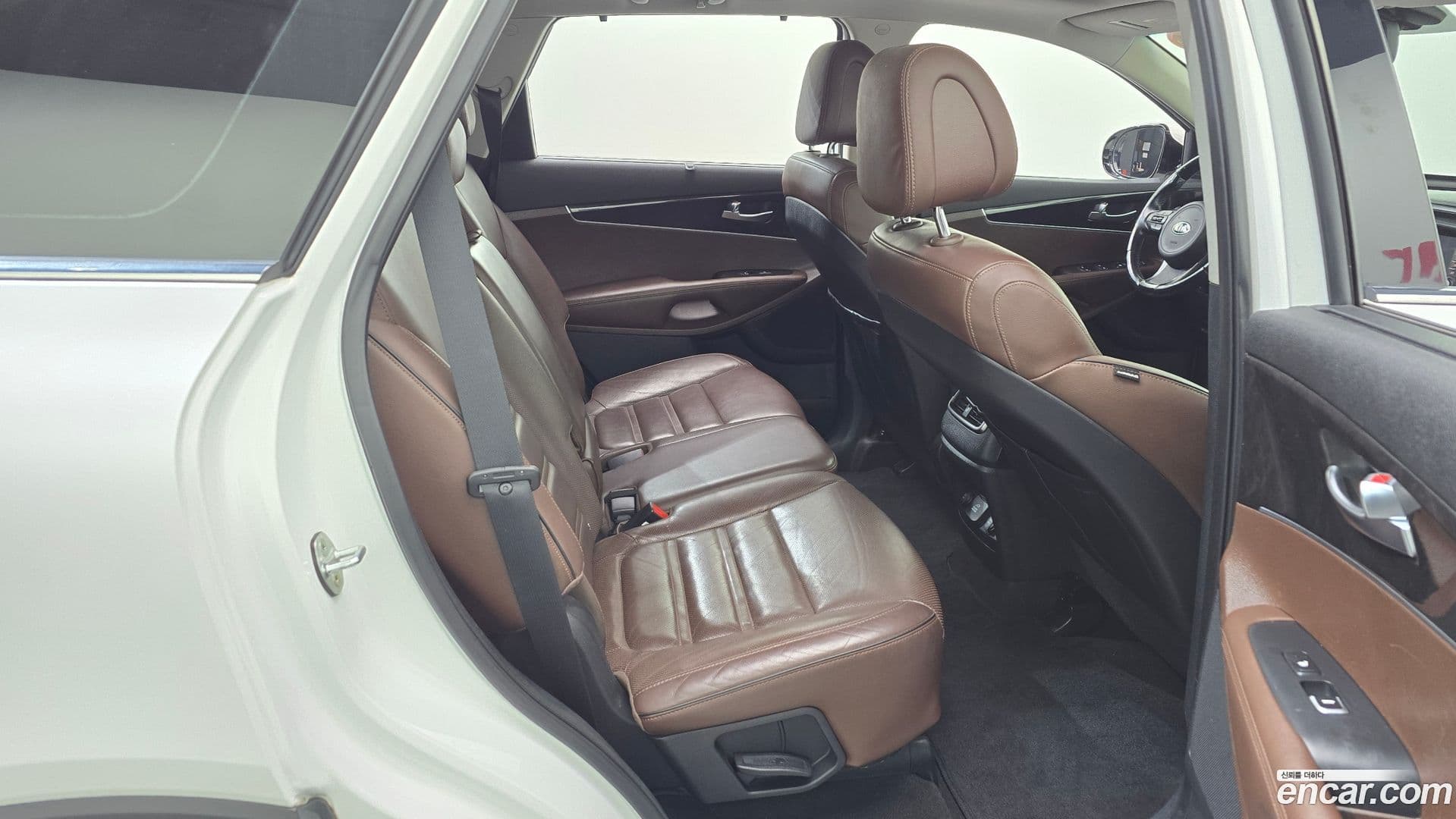 Main__Slider__Photo:Sorento Kia 2015.4-11