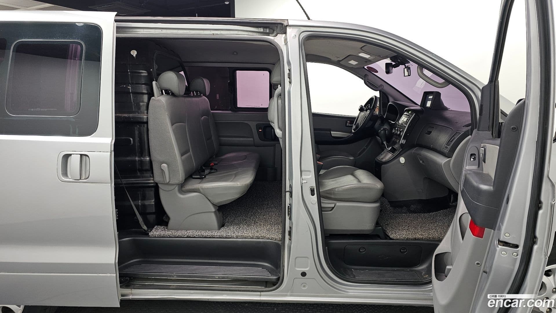 Main__Slider__Photo:Starex Hyundai 2014.0-10